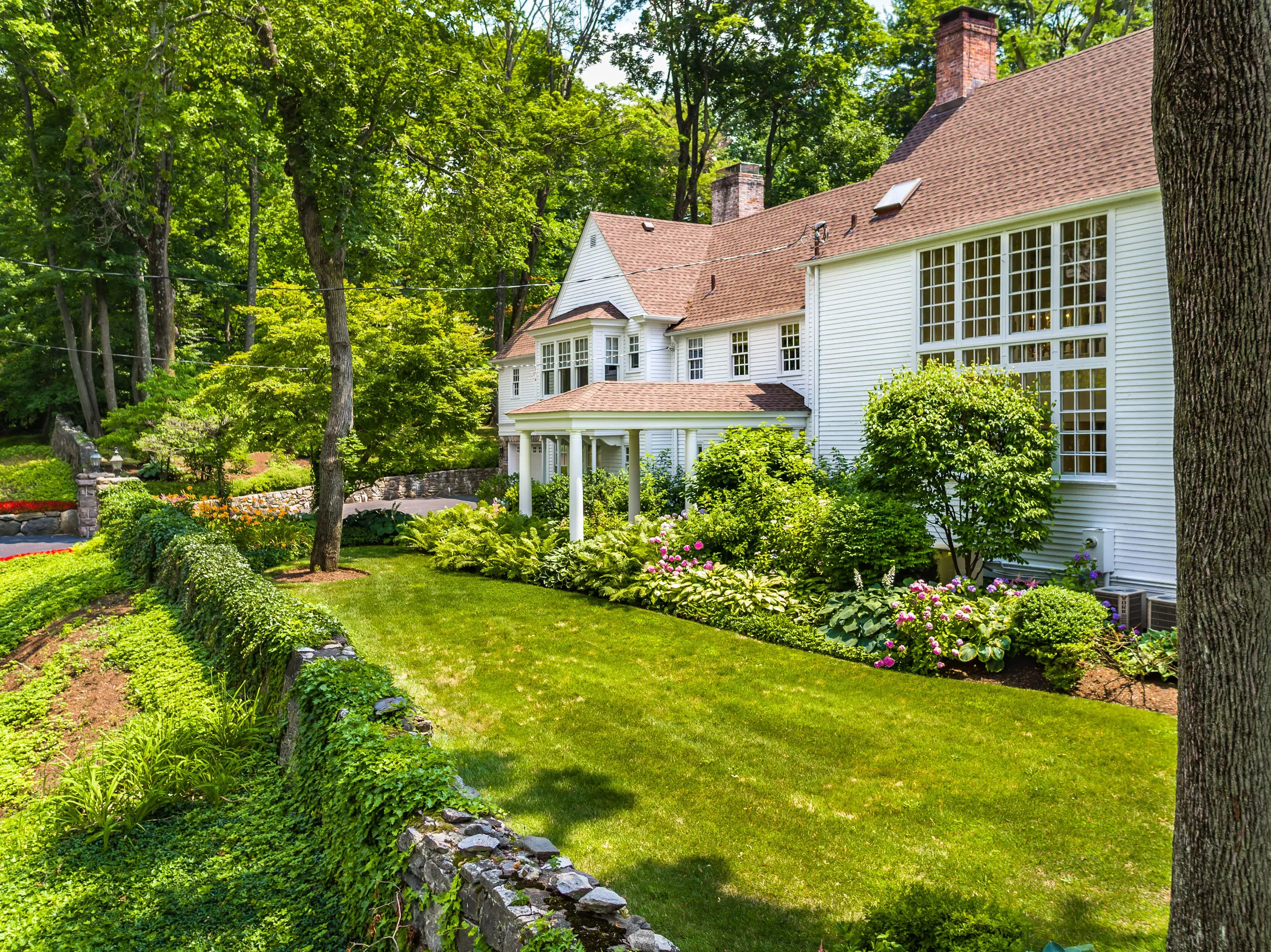 100 Scarborough Station Road, Briarcliff Manor, New York 10510 - briarcliff_manor_01_idyocm