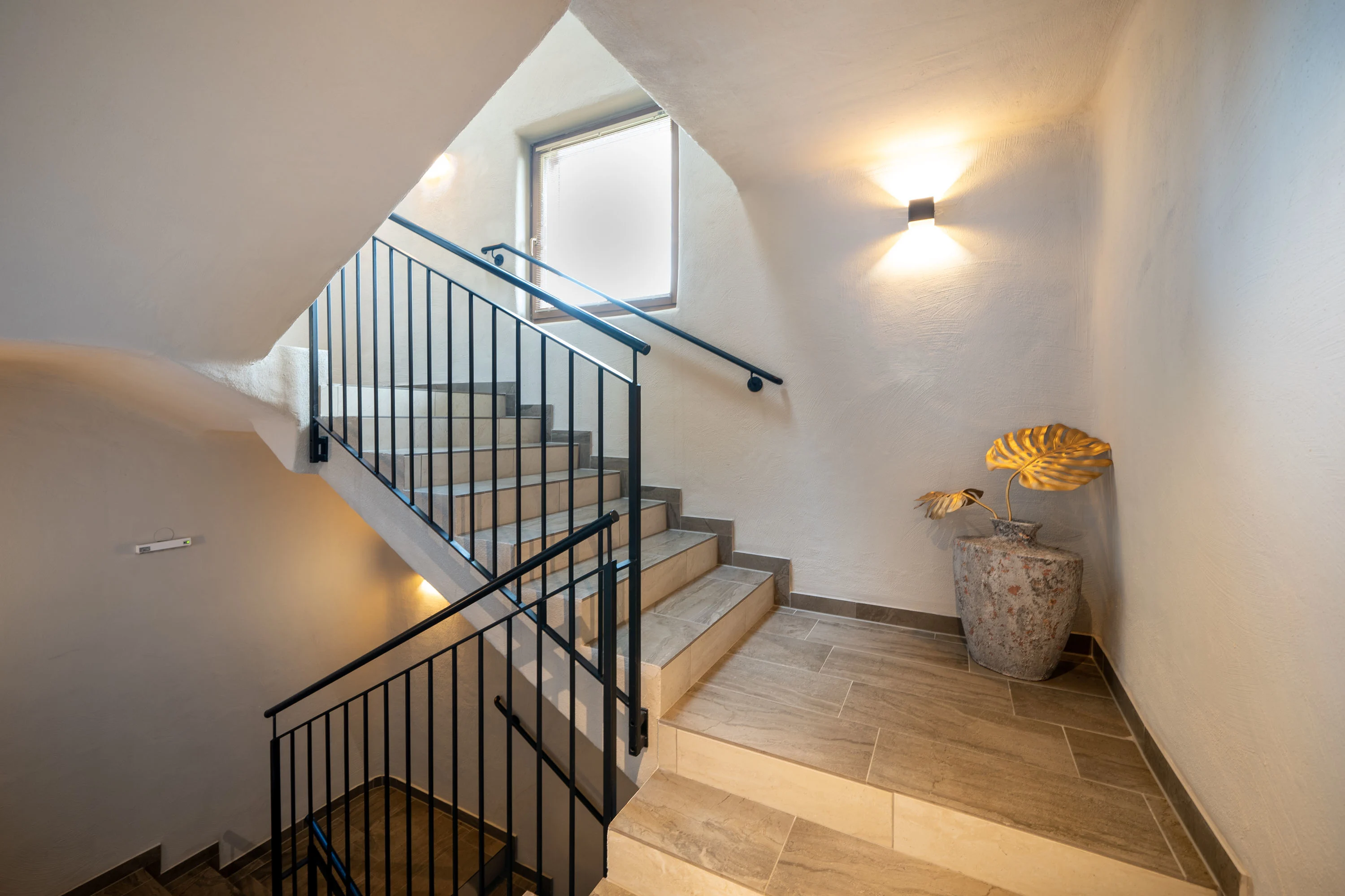 Luxury Mountain Chalet, Seefeld, Austrian Alps, Tirol , Austria - luxury-mountain-chalet-tirol-seefeld-austria11_tjgnjq