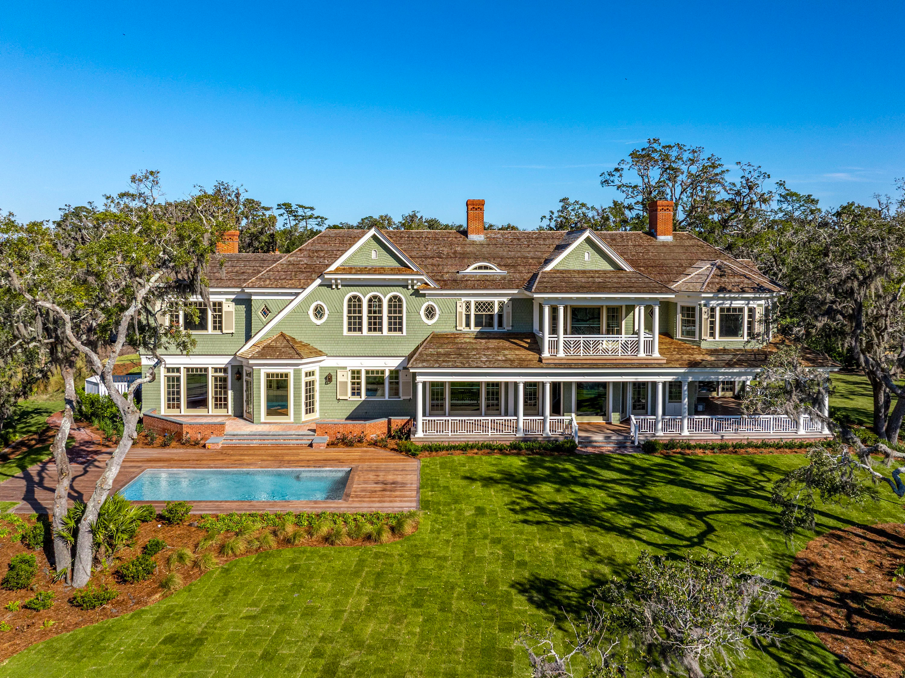 144 Point Lane, Saint Simons, Near Sea Island, Georgia 31522 - 144-point-lane-saint-simons-georgia01_yr9vaj