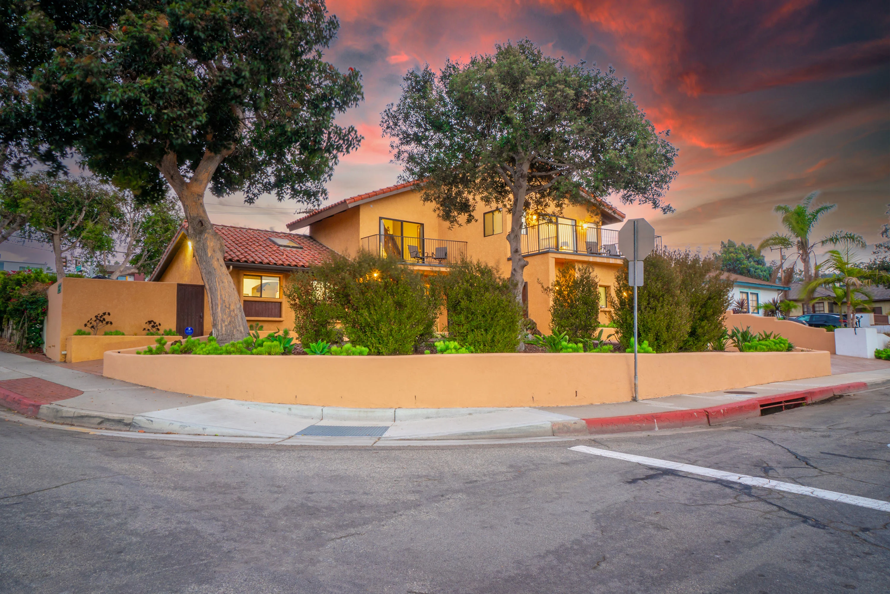 402 Camino De Encanto, Redondo Beach, California 90277 - 402-camino-de-encanto-redondo-beach-california24_tpsmql