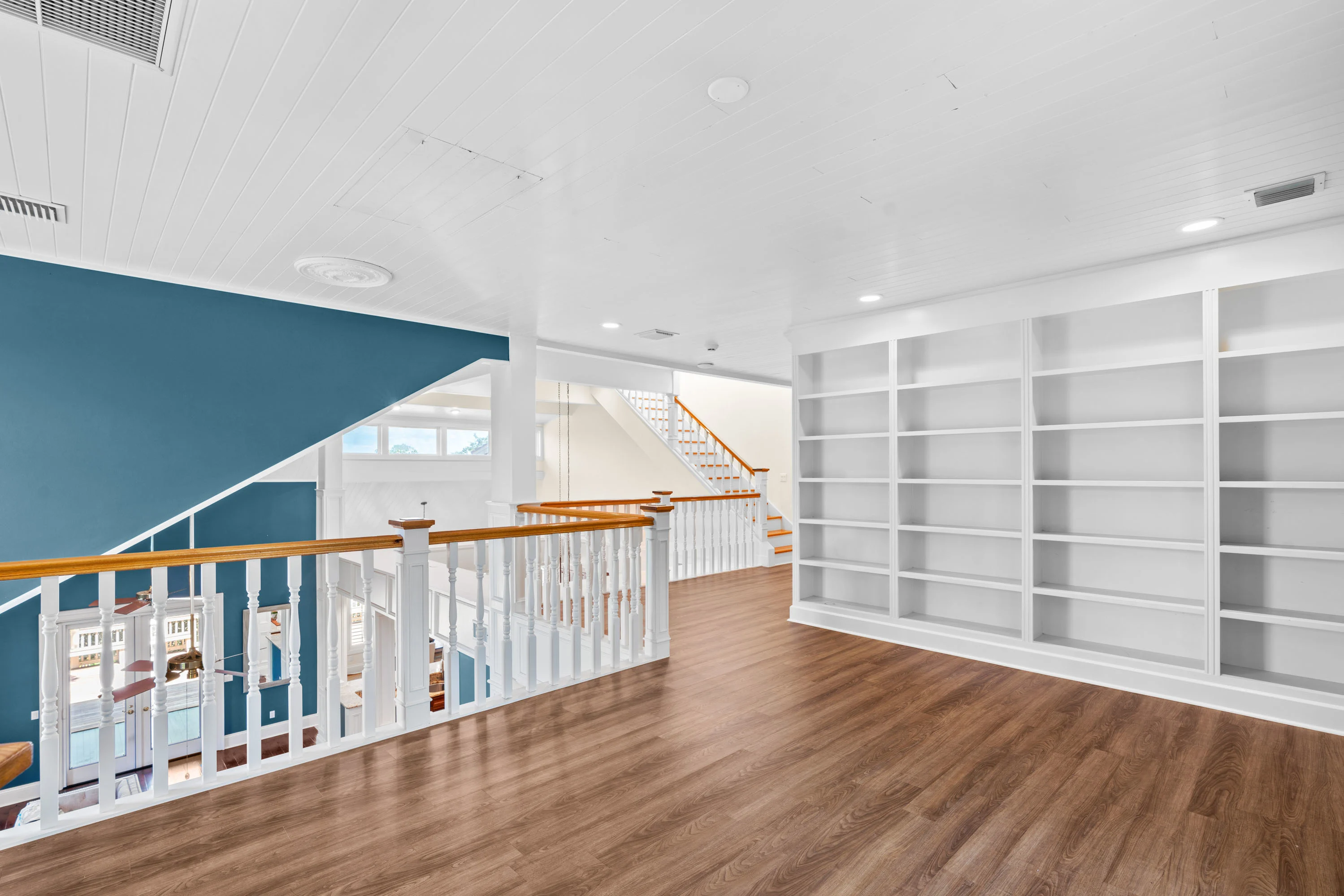 2007 Bayview Drive, Tierra Verde, Florida 33715 - 2007_Bayview_Drive_24_inzgtj