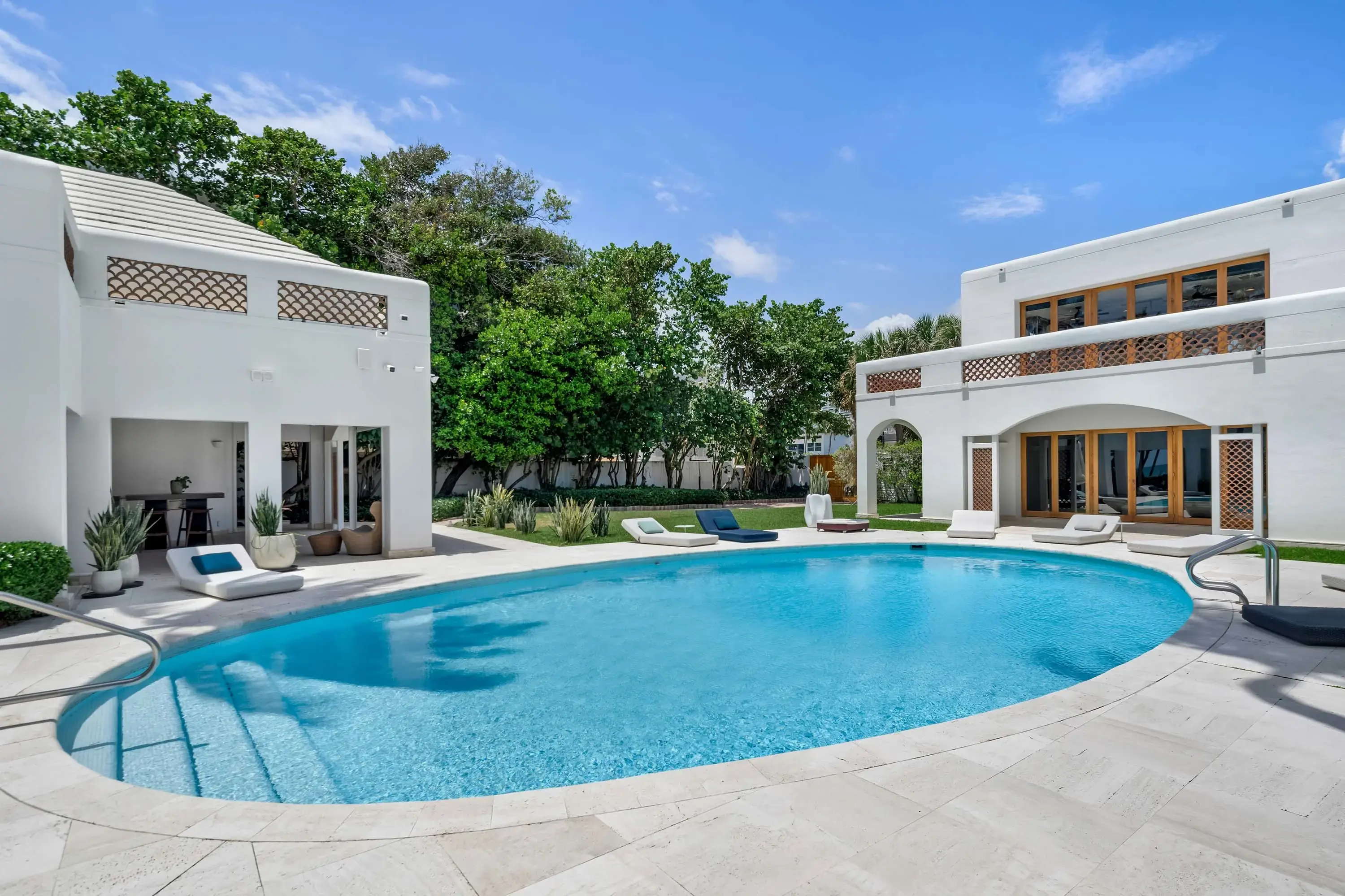 387 Ocean Boulevard, Golden Beach, Miami, Florida 33160 - 27_387_Ocean_Blvd_Golden_Beach_FL_f2mrvk