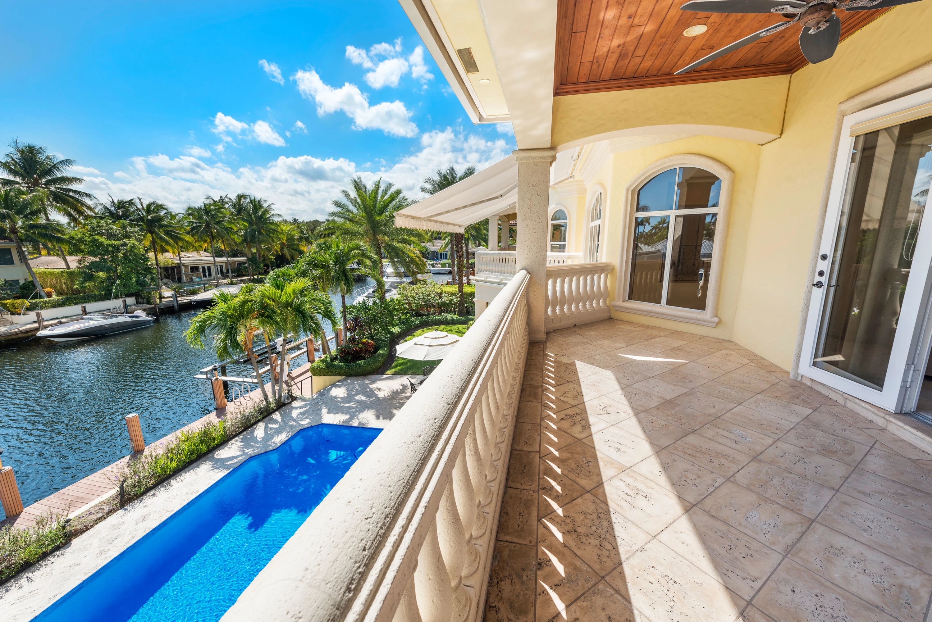 2250 NE 26th Street, Fort Lauderdale Area, Florida 33064 - 2250-ne-26th-street-lighthouse-point-florida17_zvhdin