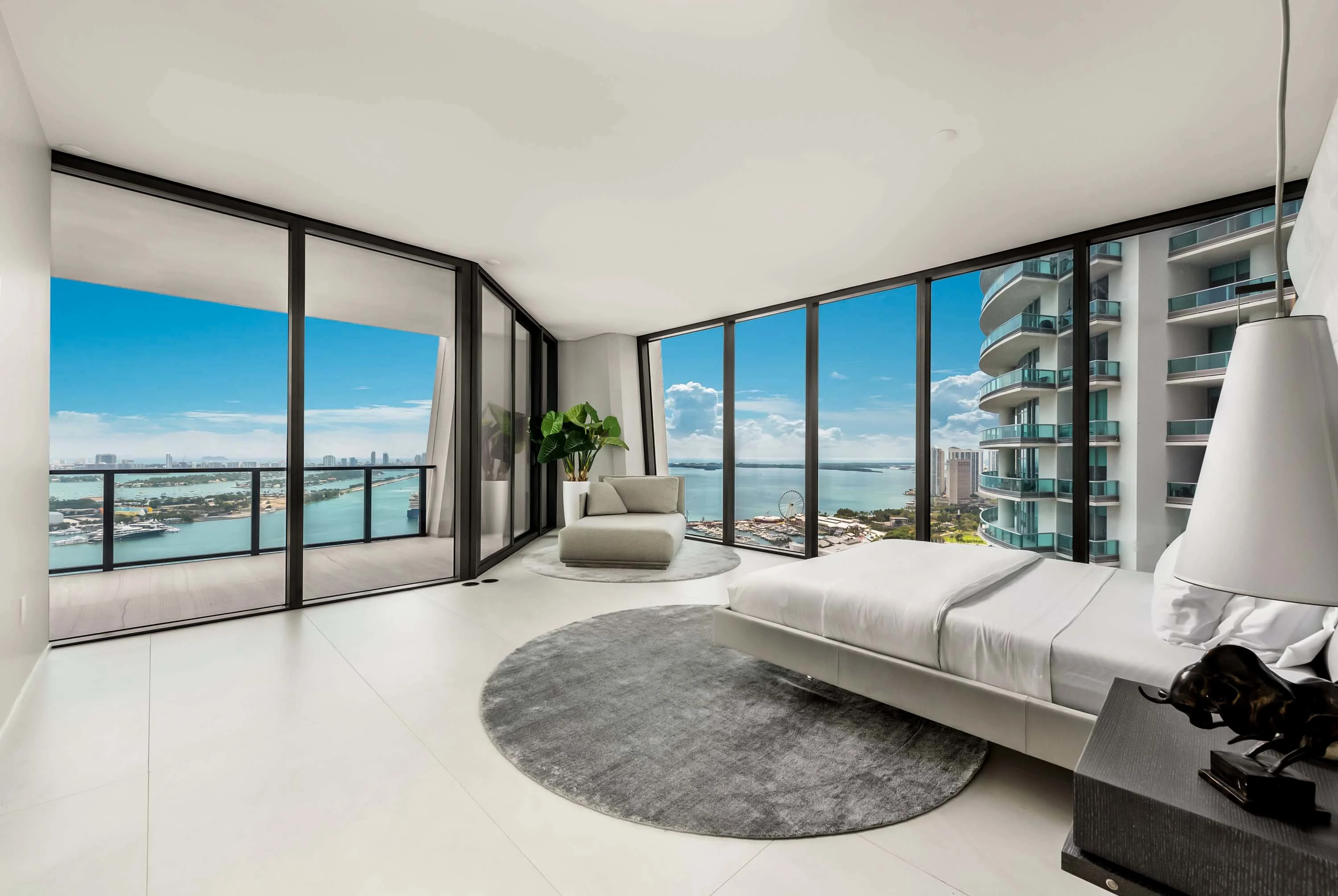 1000 Biscayne Boulevard, Unit 3601, One Thousand Museum, Miami, Florida 33132 - 1000-biscayne-boulevard-unit-3601-miami-florida13_dse0gd