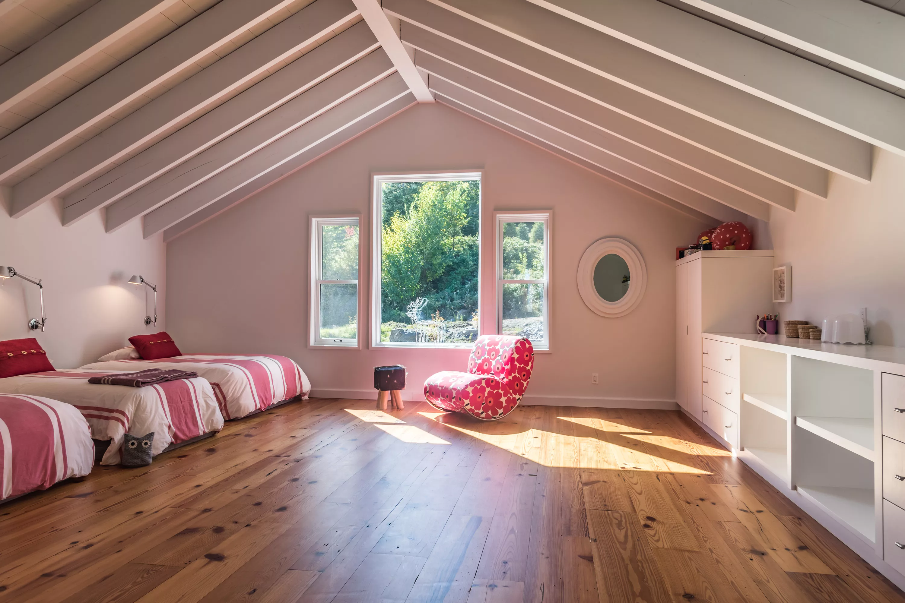 11 Chemin Killarney, Mont-tremblant, Quebec J8E 0C8, Canada - 11_Chemin_Killarney_Mont_Tremblant_Quebec_Canada29_eyf9fm