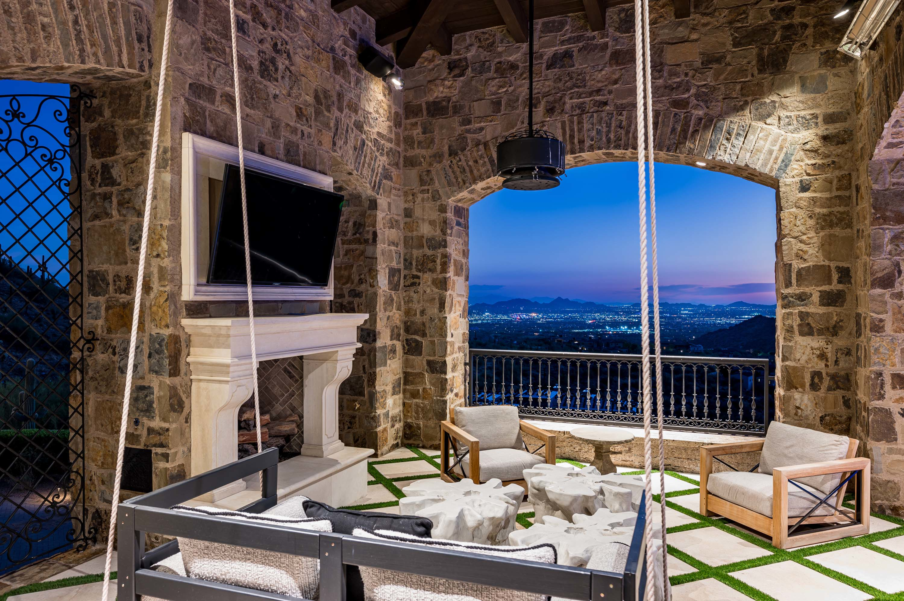 51 11200 E Canyon Cross Way, Scottsdale, AZ 85255 - Luxury Real Estate - Concierge Auctions