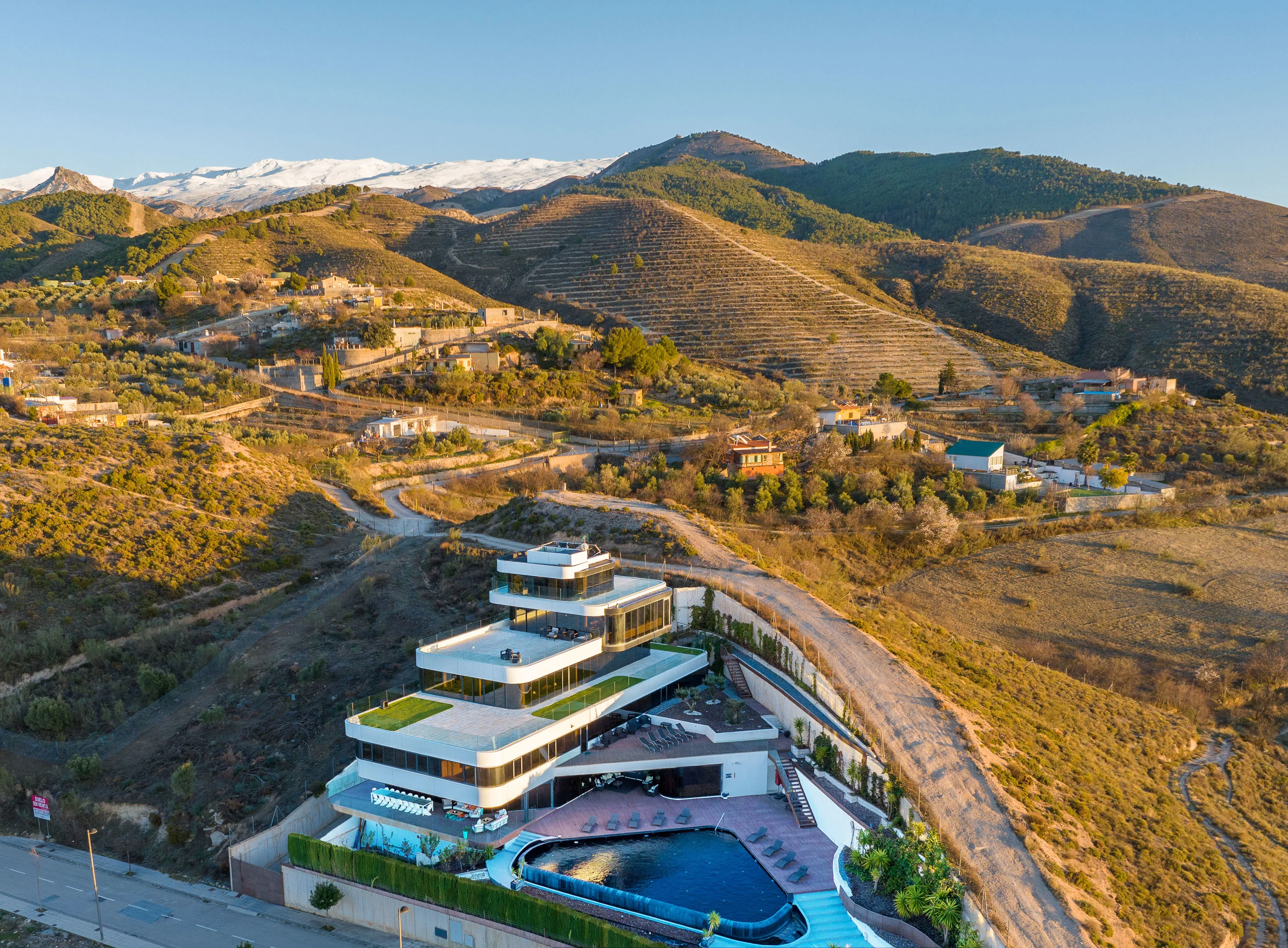 Silverfield Villa, Granada, La Zubia 1, Spain - silverfield-villa-la-zumbia-granada-spain28_dda44y