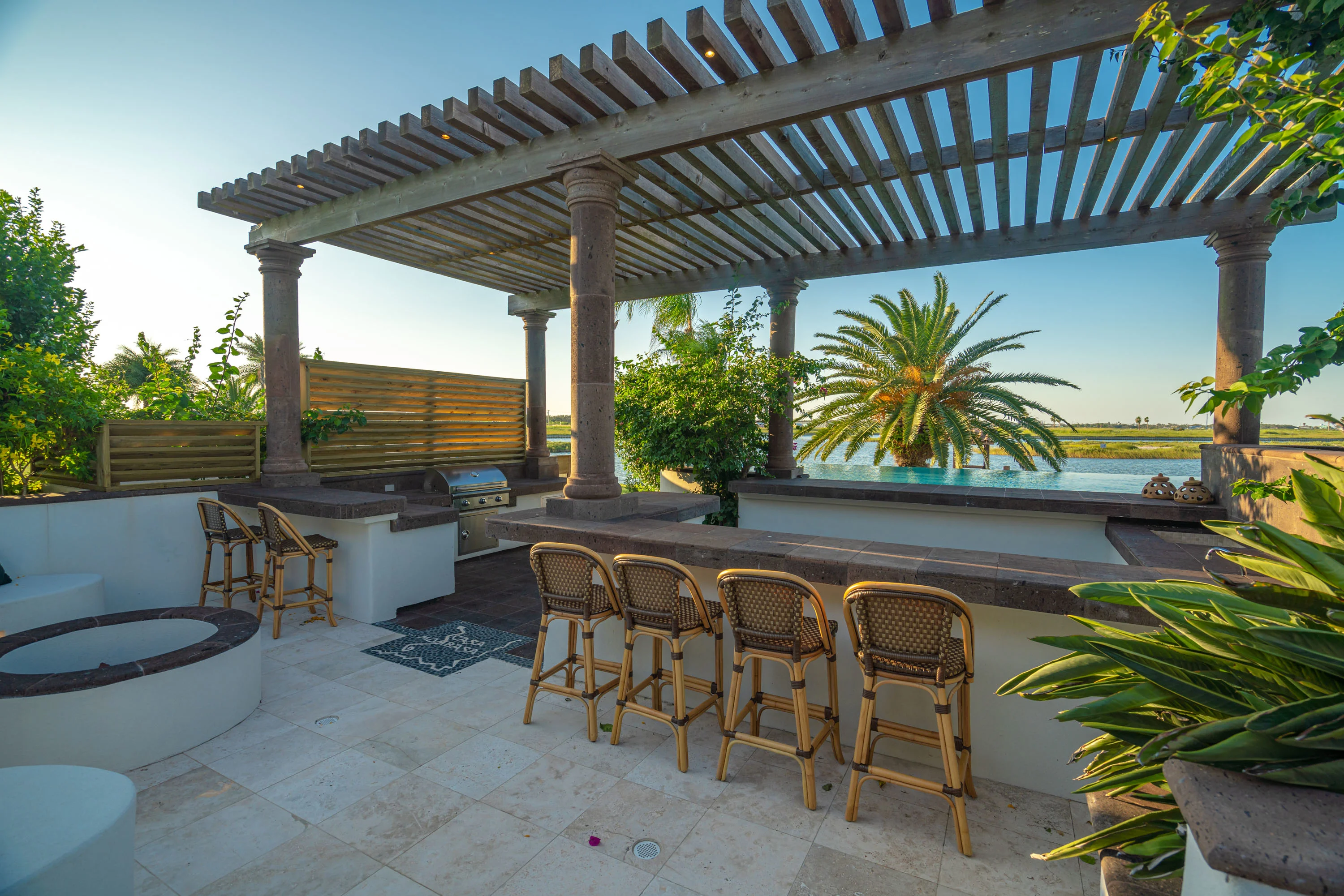 16 La Buena Vida Drive, Rockport, Texas Coast, Texas 78336 - casa-mombasa-16-la-buena-vida-drive-aransas-pass-texas19_fgjhl4