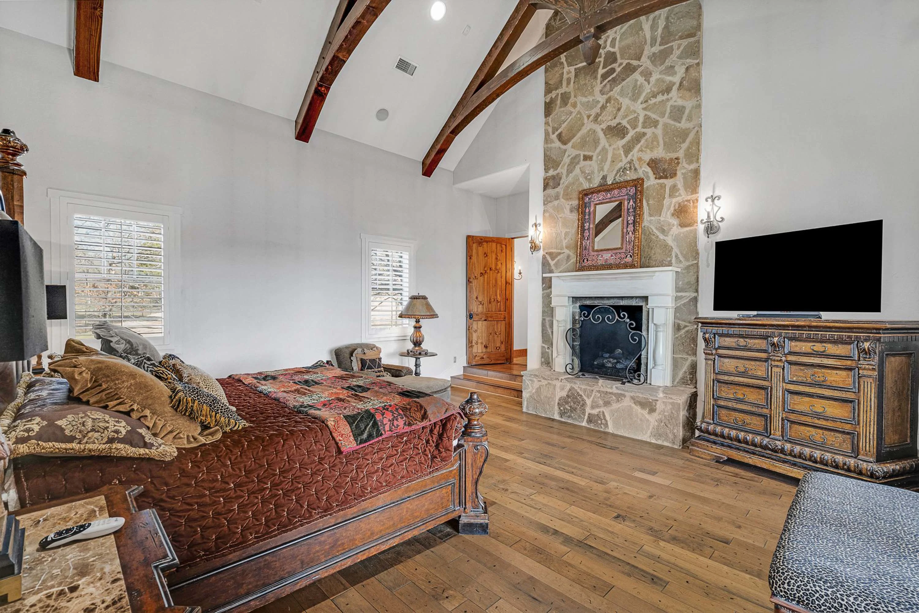 6097 Auburn Lane, Mabank, Cedar Creek Lake, Texas 75156 - 16_-_N7qaJTCp7Z-2048x1367-DSC05294_lwkc1u