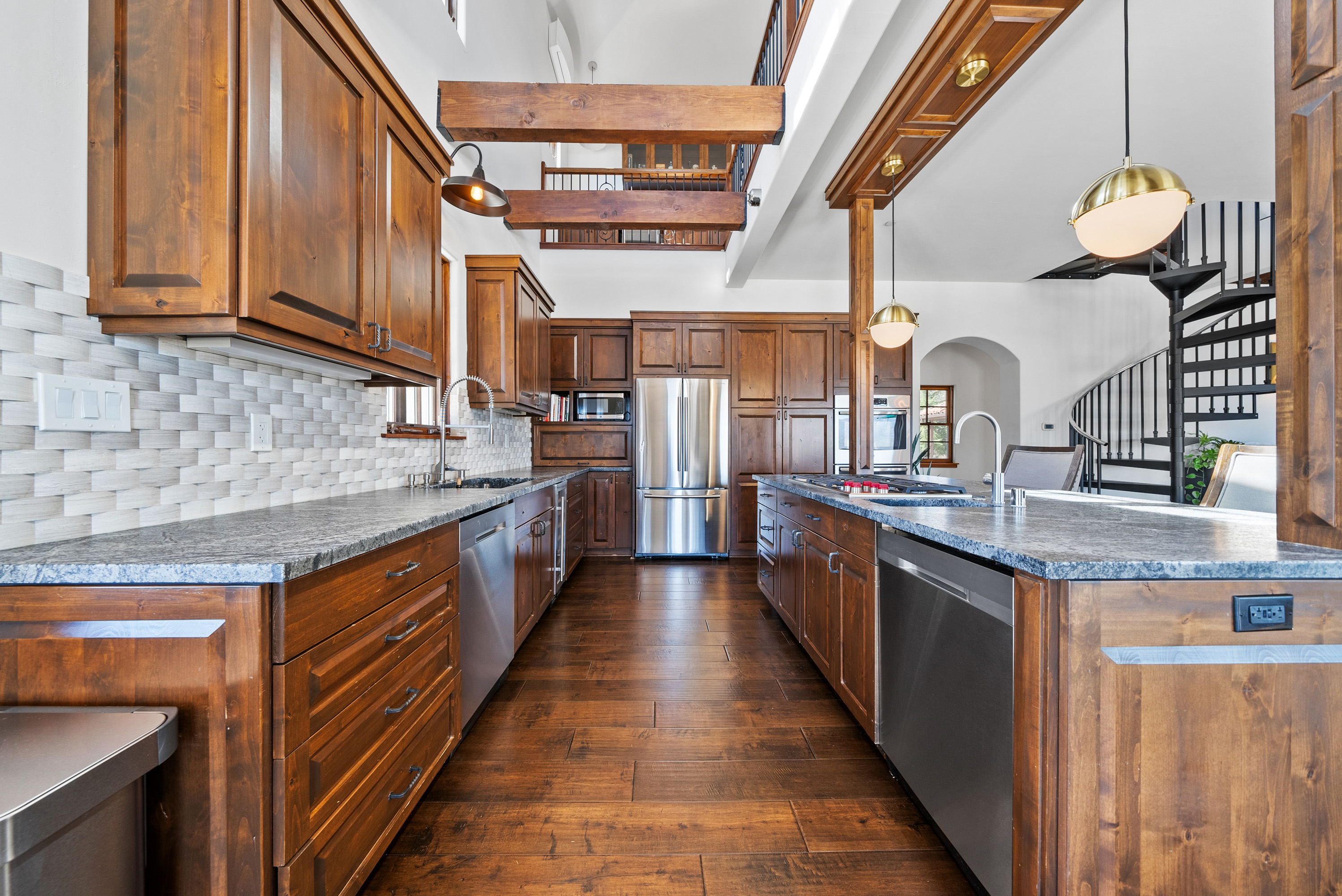 24949 Thunder Mountain Rd 16