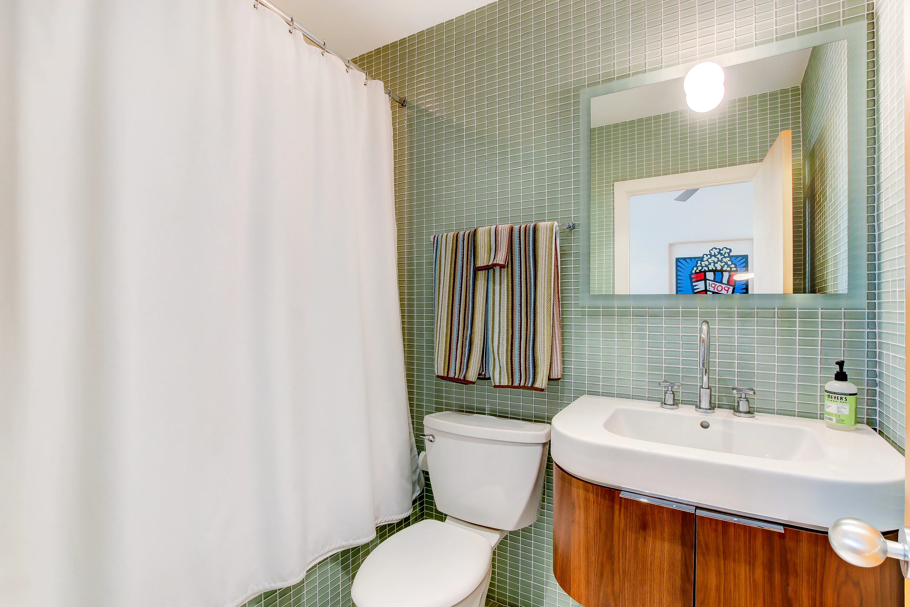 3940 Alhambra Drive W, Jacksonville, Florida  - 3940-alhambra-drive-west-jacksonville-florida46_plaizo