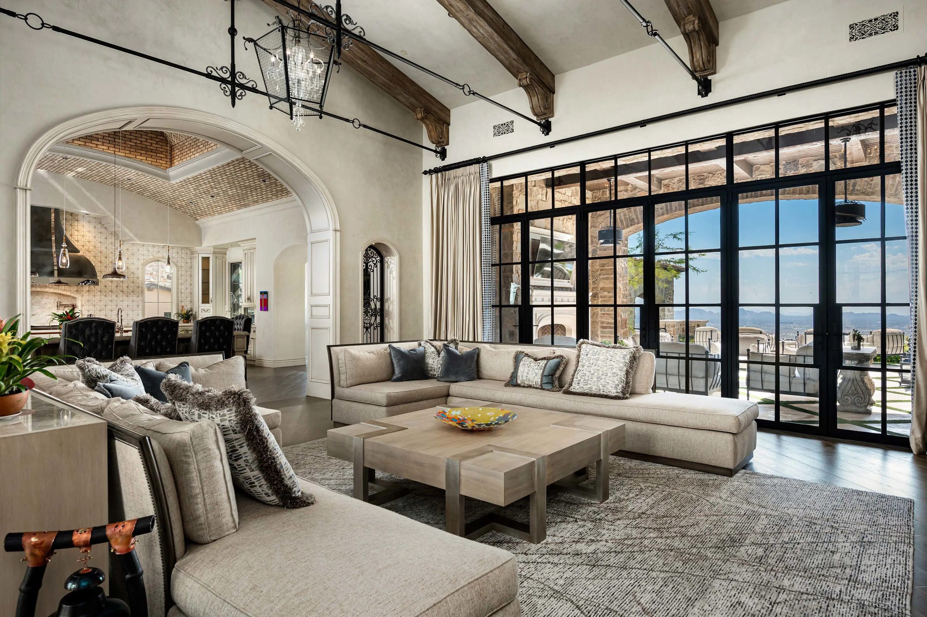 14 11200 E Canyon Cross Way, Scottsdale, AZ 85255 - Luxury Real Estate - Concierge Auctions