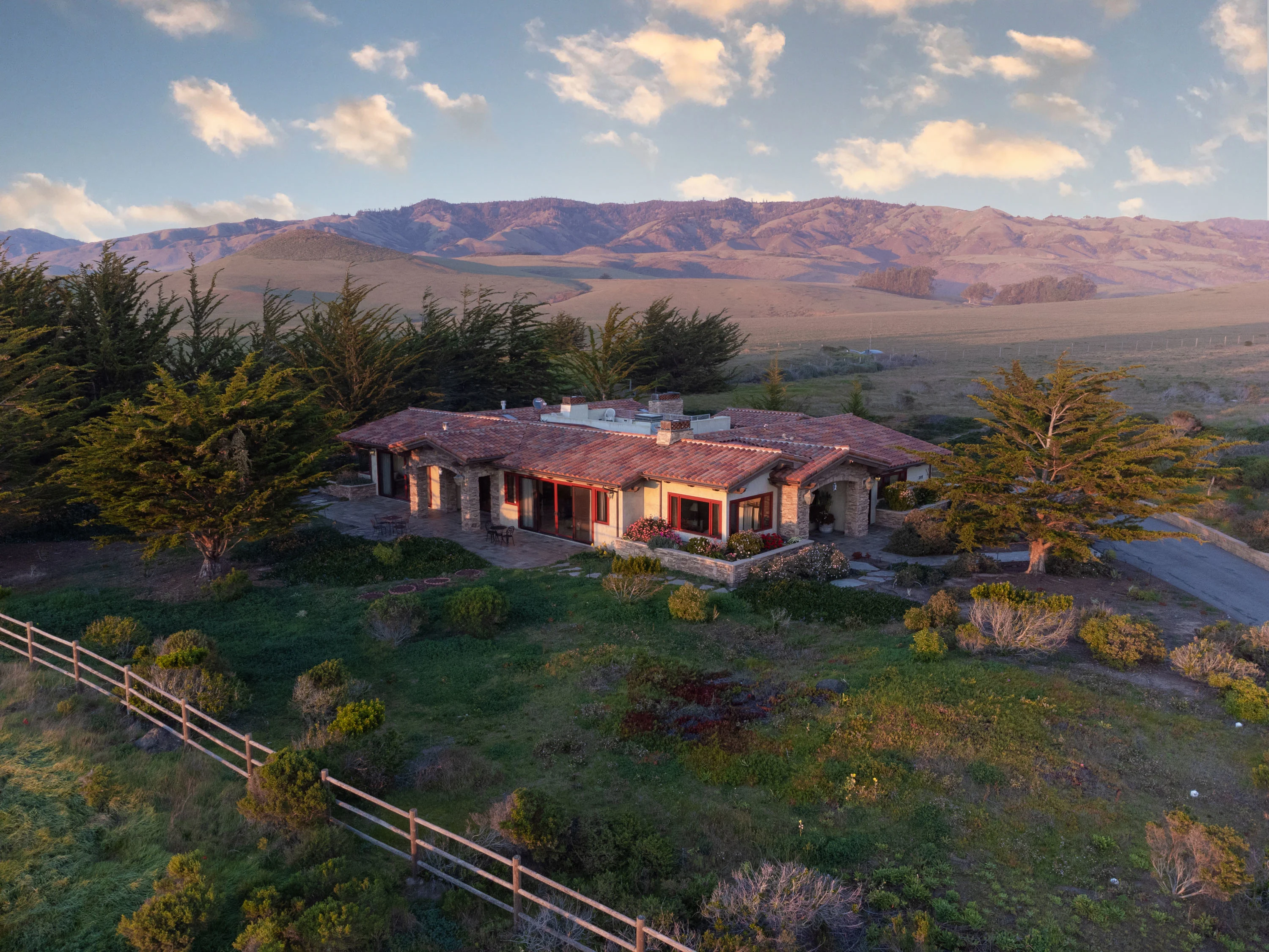 295 Via Piedras Blancas, Central Coast of California, California 93452 - 295-via-piedras-blancas-san-simeon-california27_y8h7il