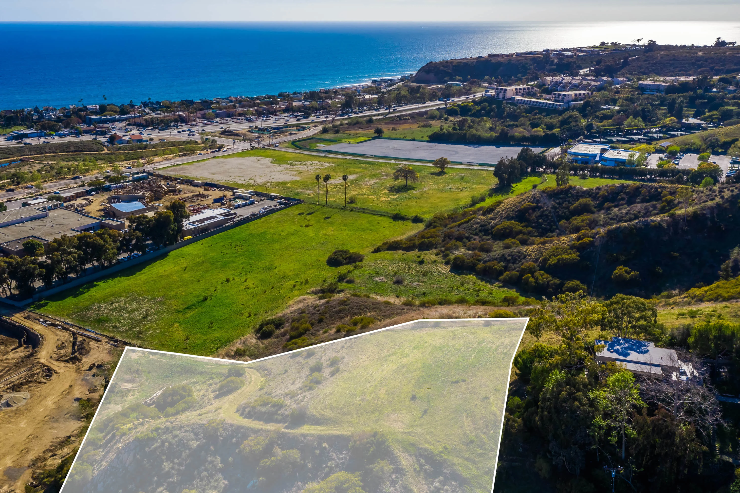 3700 La Paz, Malibu, California 90265 - 3700-la-paz-malibu-california07hgill_k08esl