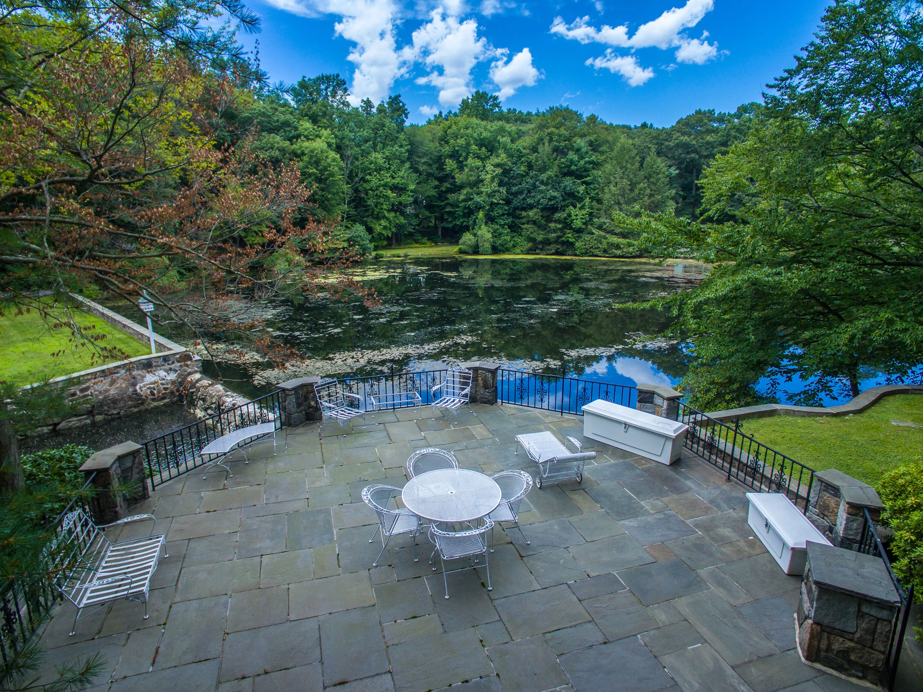 157 Easton Rd., Westport, Connecticut 06880 - 157-easton-rd-westport-ct-23-22-15-07-077_k94g6a