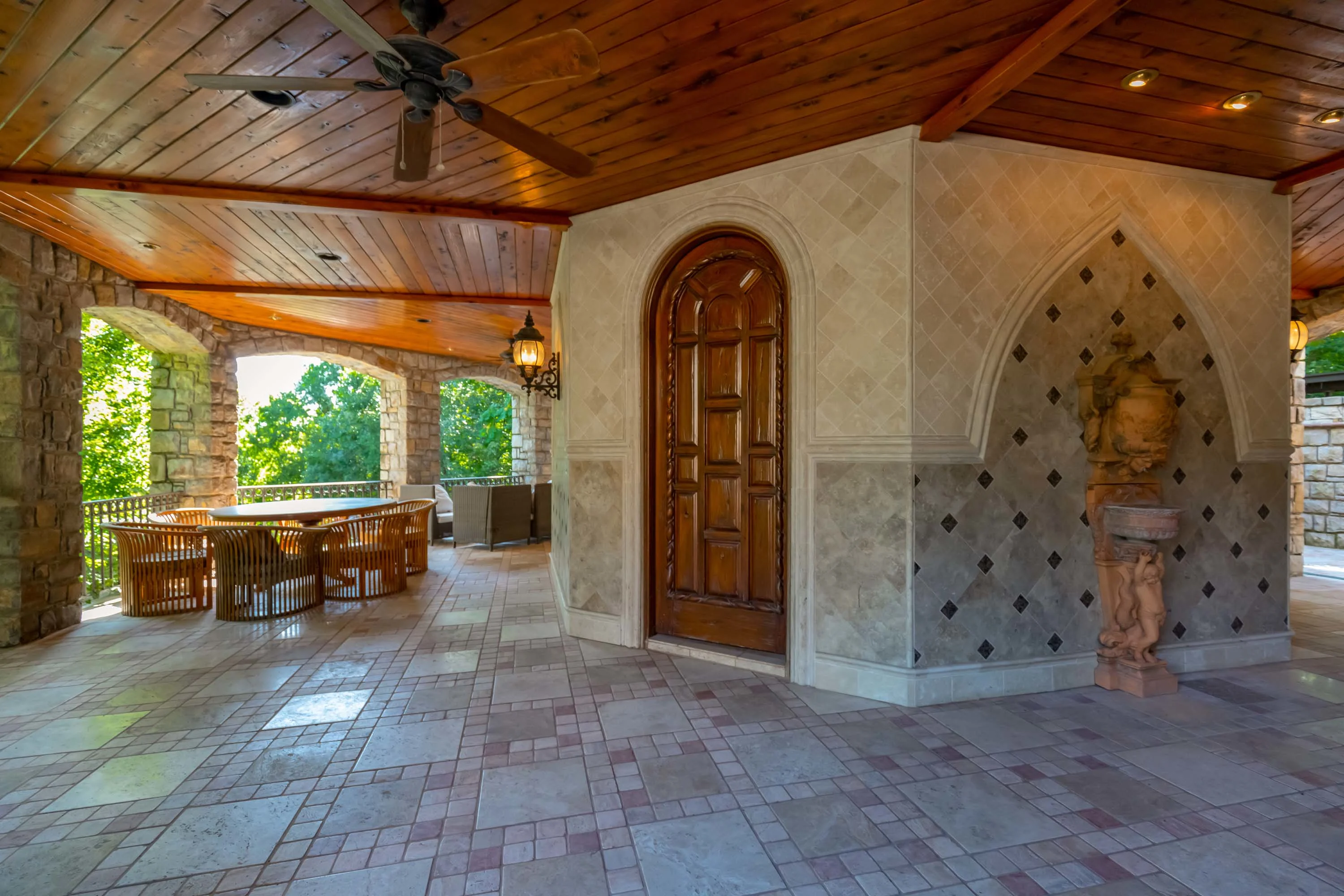 5225 Renner Road, Lake Quivira, Kansas City, Kansas 66217 - 5225-renner-road-lake-quivira-kansas-061_rkzj1b