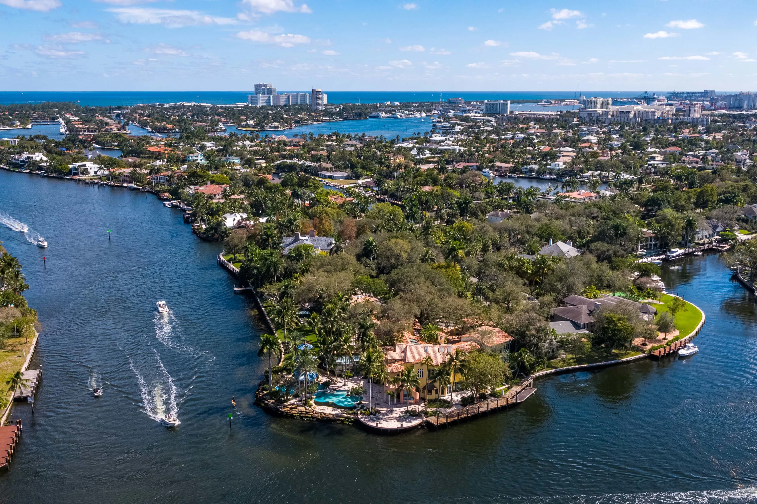 1575 Ponce De Leon Drive, Fort Lauderdale, Florida 33316 - 1575_ponce_de_leon_drive_58_xmi7p2