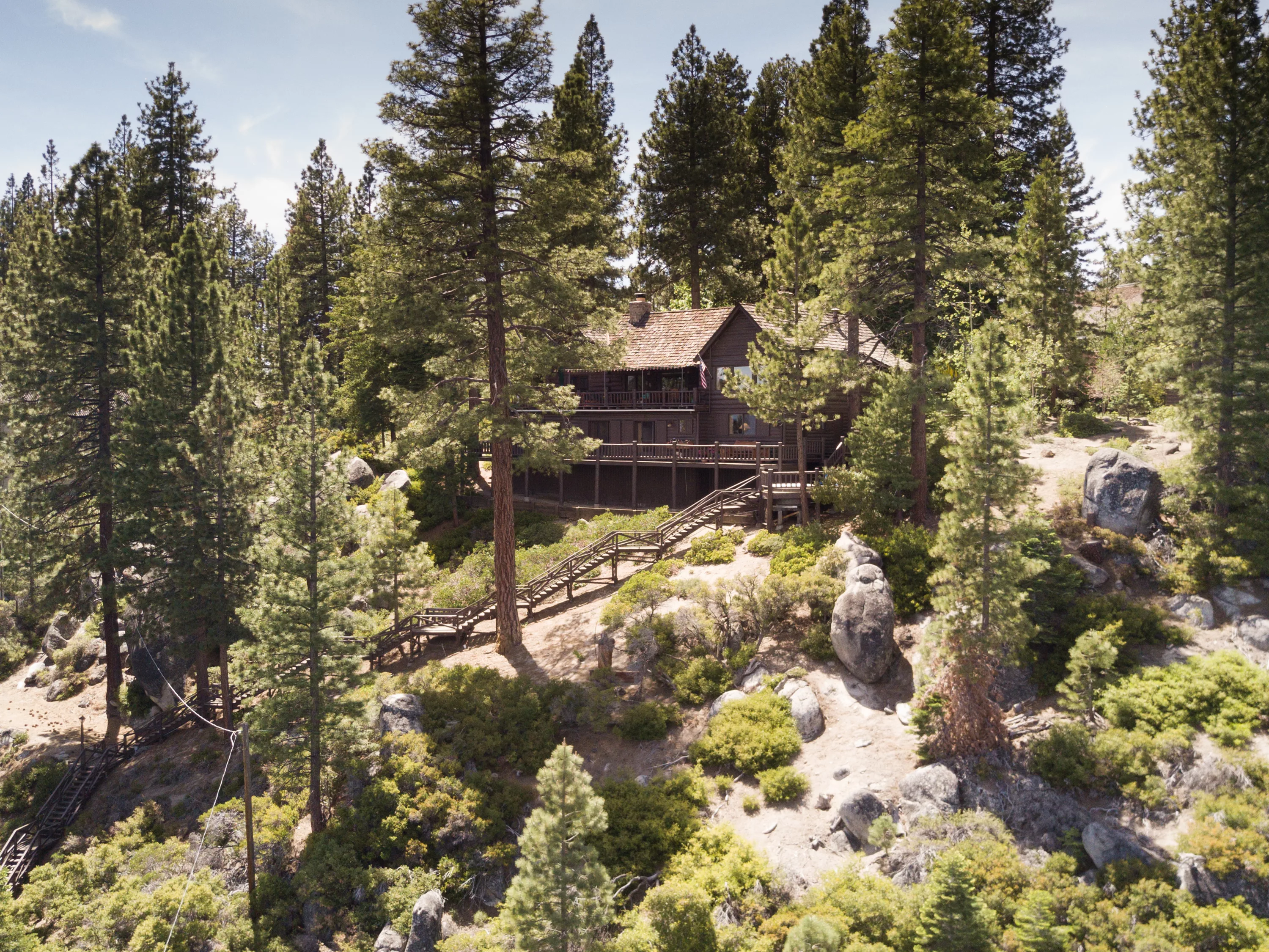 26 Calaneva Drive, Lake Tahoe, Nevada 89402 - 26-cala-neva-crystal-bay-nevada03_bmctza