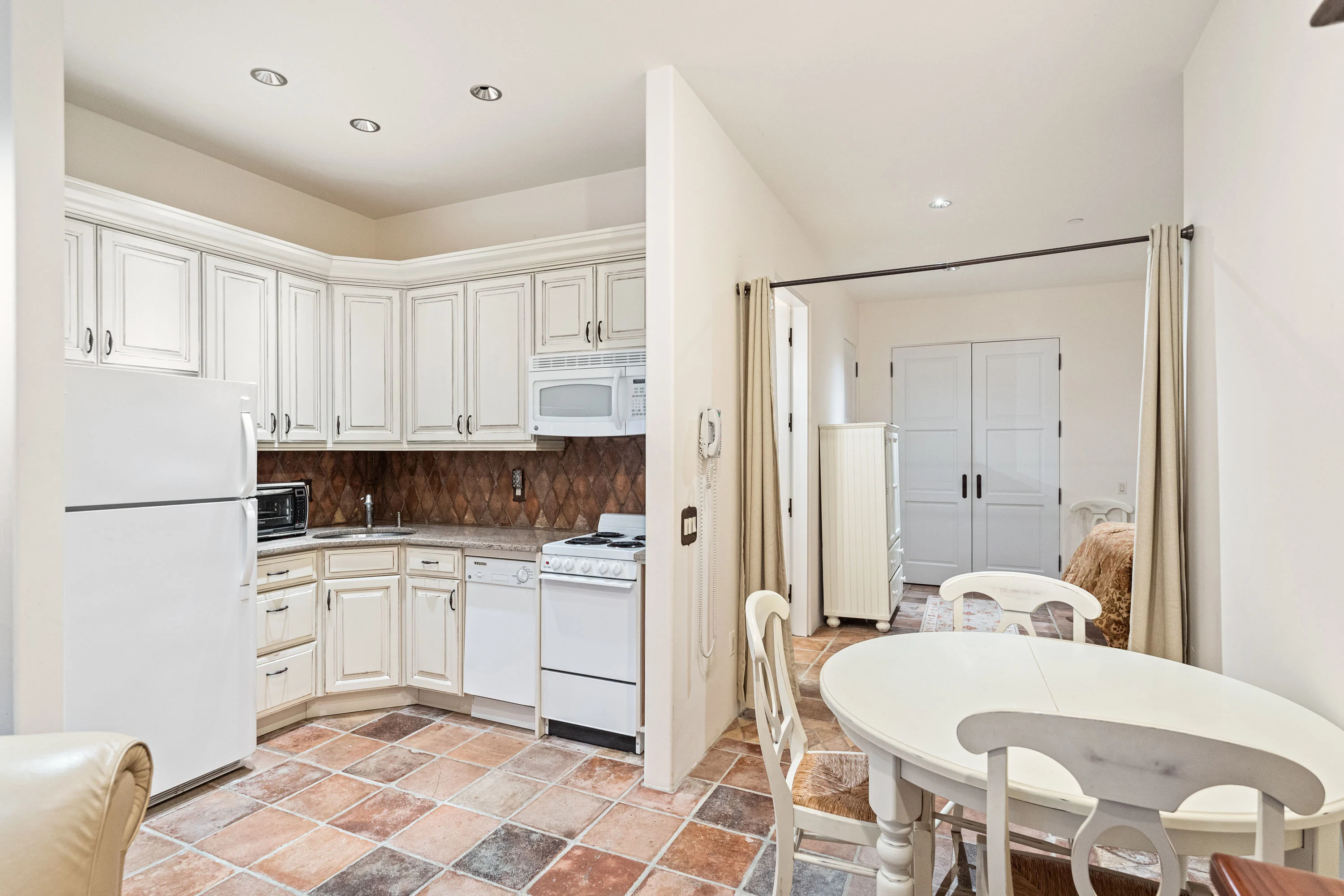13320 Signal Tree Lane, Potomac, Maryland 20854 - 13320-signal-tree-lane-rockville-maryland61_mllobn