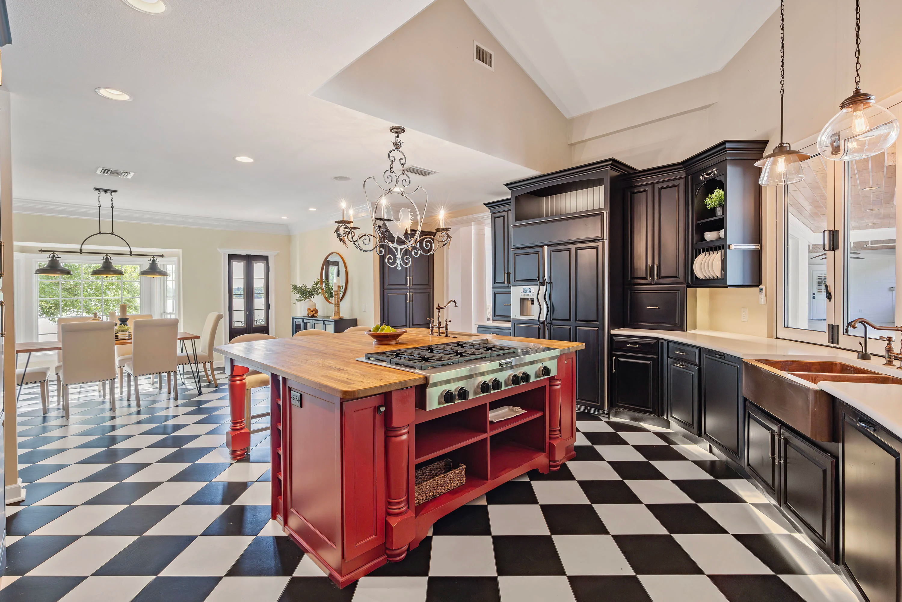 1414 Sylvan Drive, Mount Dora, Near Orlando, Florida 32757 - 1414_Sylvan_Drive_Mount_Dora_FL_09_pmmtsp