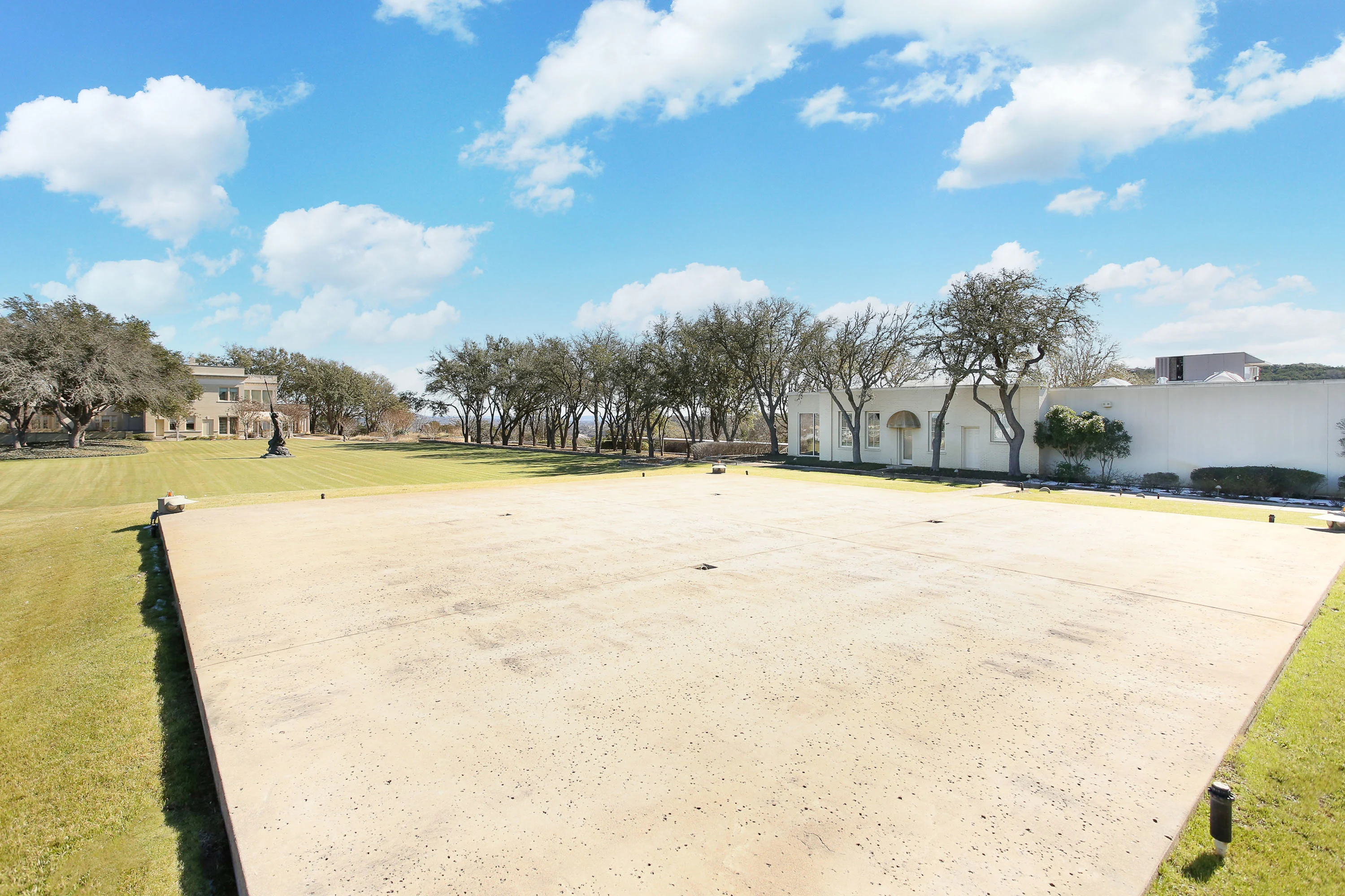 444 Sidney Baker Street South, Texas Hill Country, Texas 78028 - 444-sidney-baker-street-south-kerrville-texas39_qhho9d