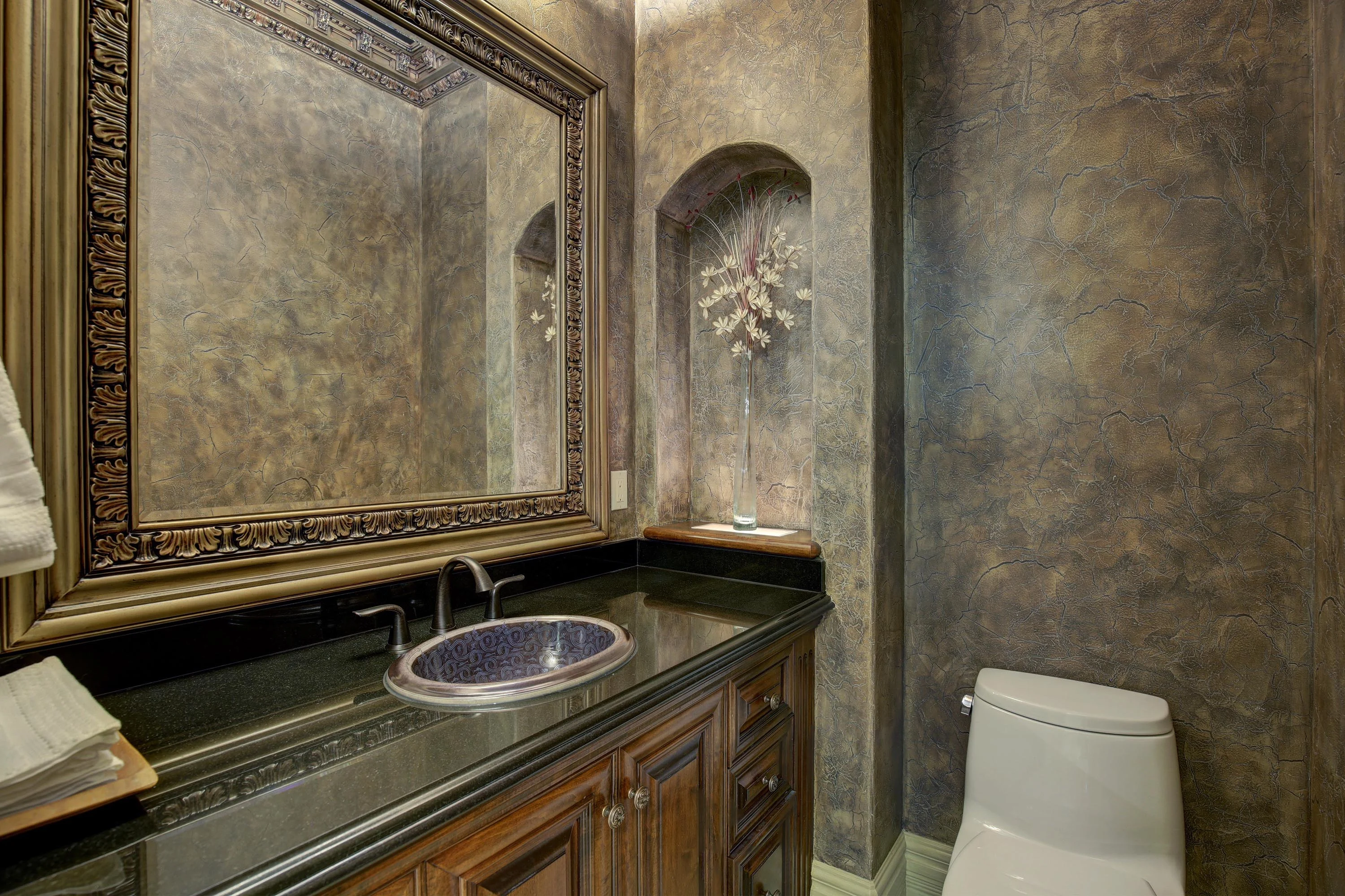 82031 202 Avenue West, Calgary, Alberta T1S 2X2, Canada - 82031-202-avenue-w-foothills-alberta-canada15_lbviz3