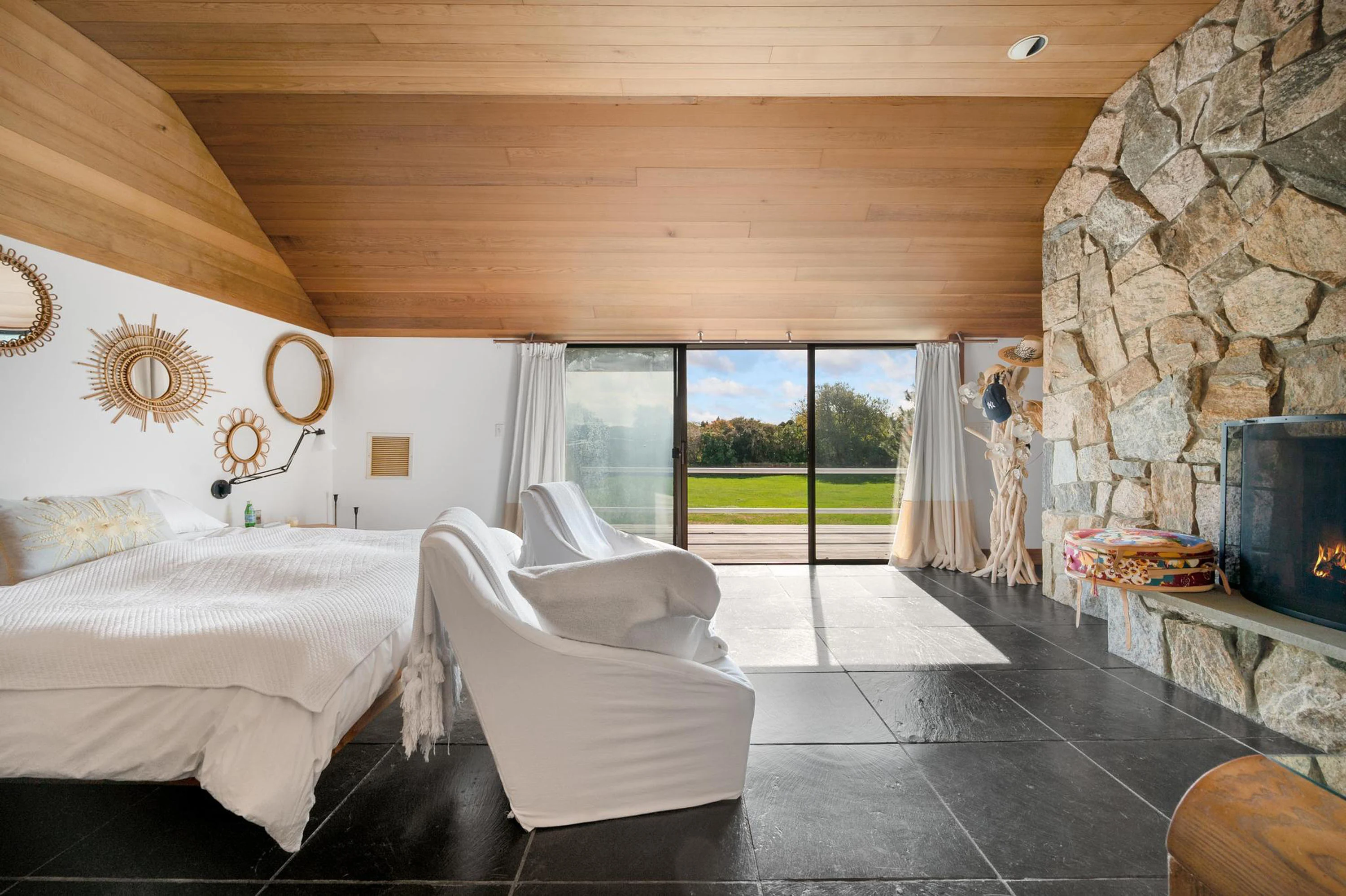 100 Further Lane, East Hampton, New York 11937 - 100-further-lane-east-hampton-new-york15_i3ejva