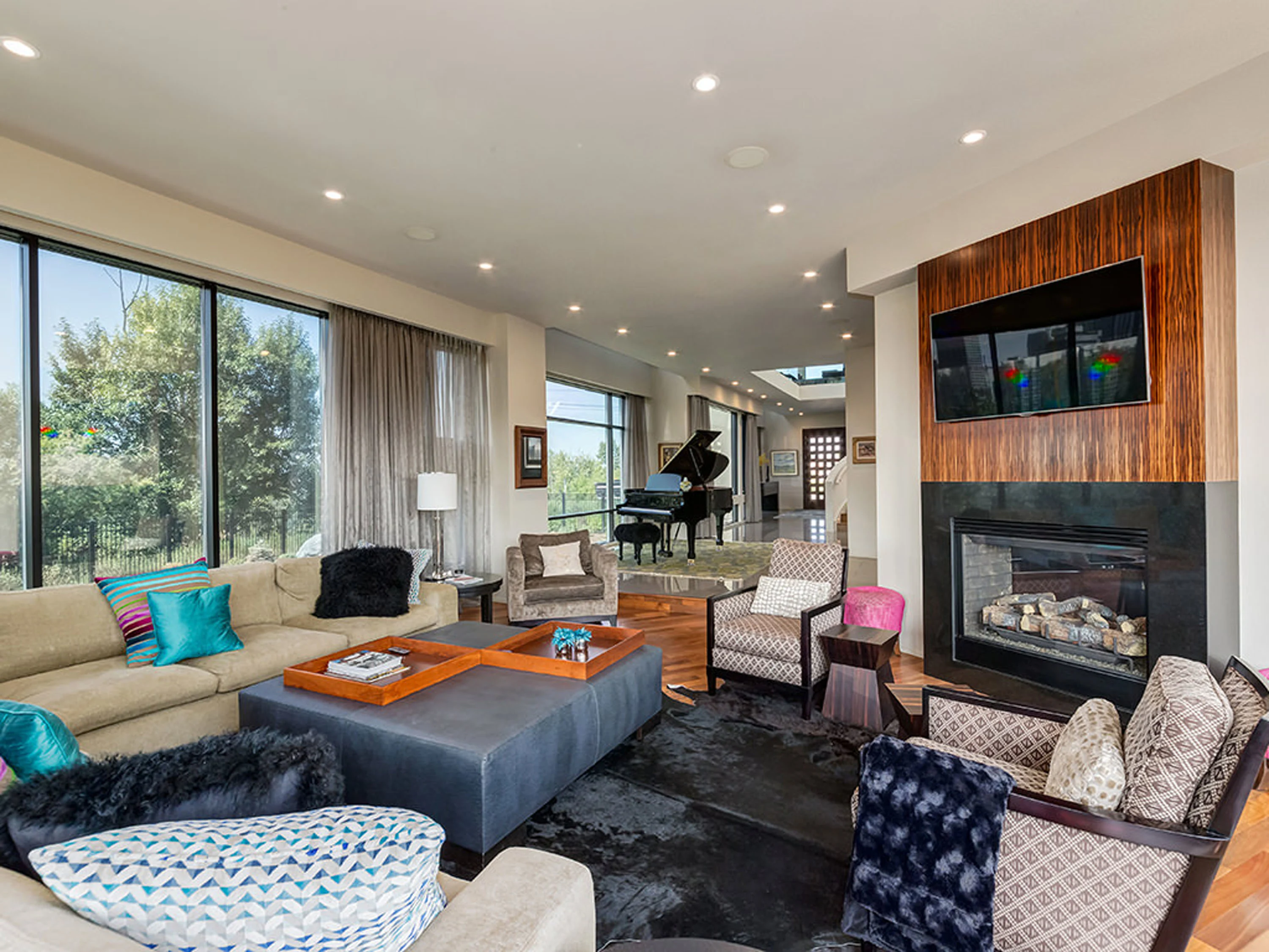 102 Crescent Road NW, Calgary, Alberta T2M 3Z9, Canada - 102-crescent-road-north-west-calgary-alberta-canada07_utvprz
