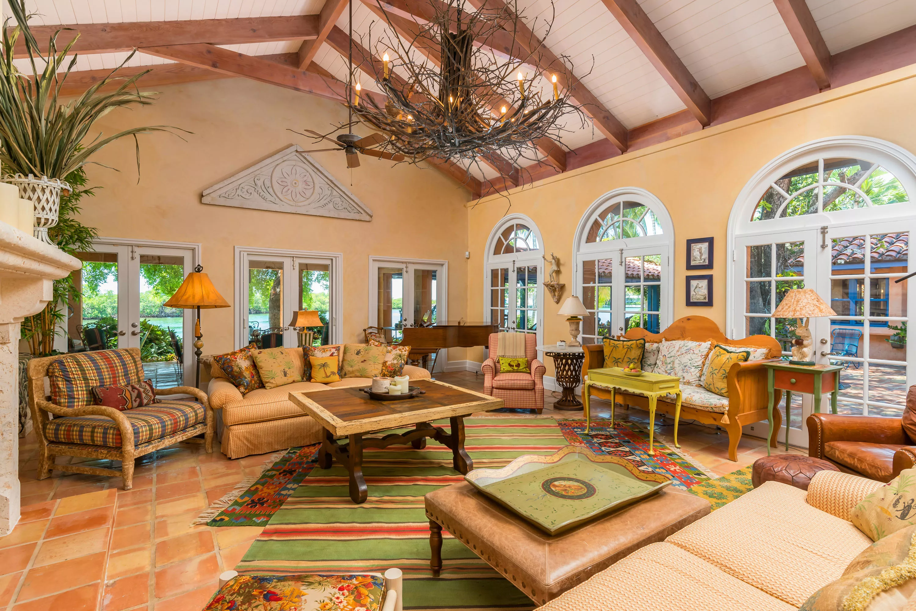 960 Harbor Drive, Key Biscayne, Florida 33149 - 960-harbor-drive-key-biscayne-florida08_xm8pxj