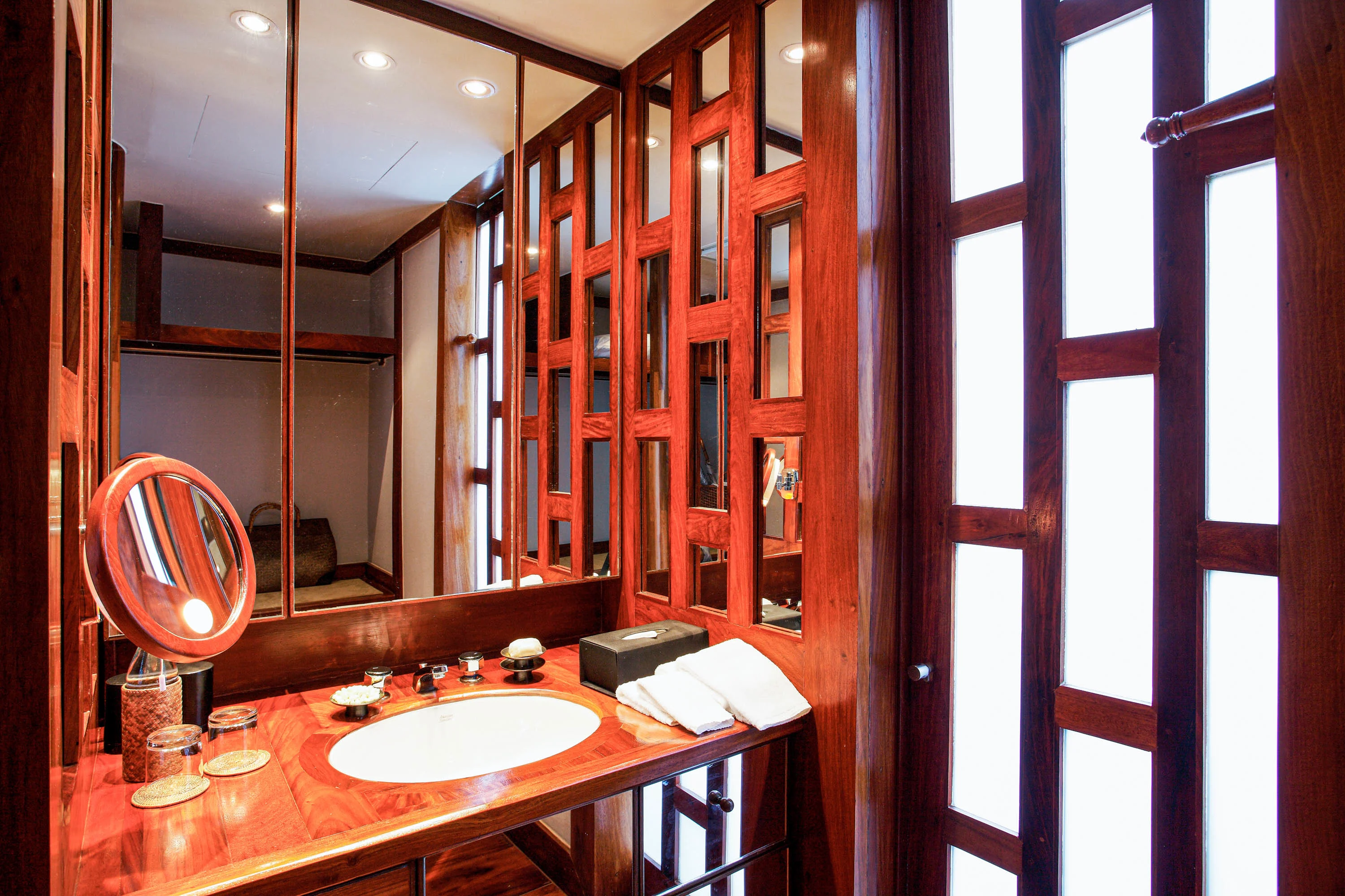 Amanpuri Luxury Ocean Villa, Phuket, Phuket 83100, Thailand - amanpuri-surin-thalang-83100-thailand13_apduqi
