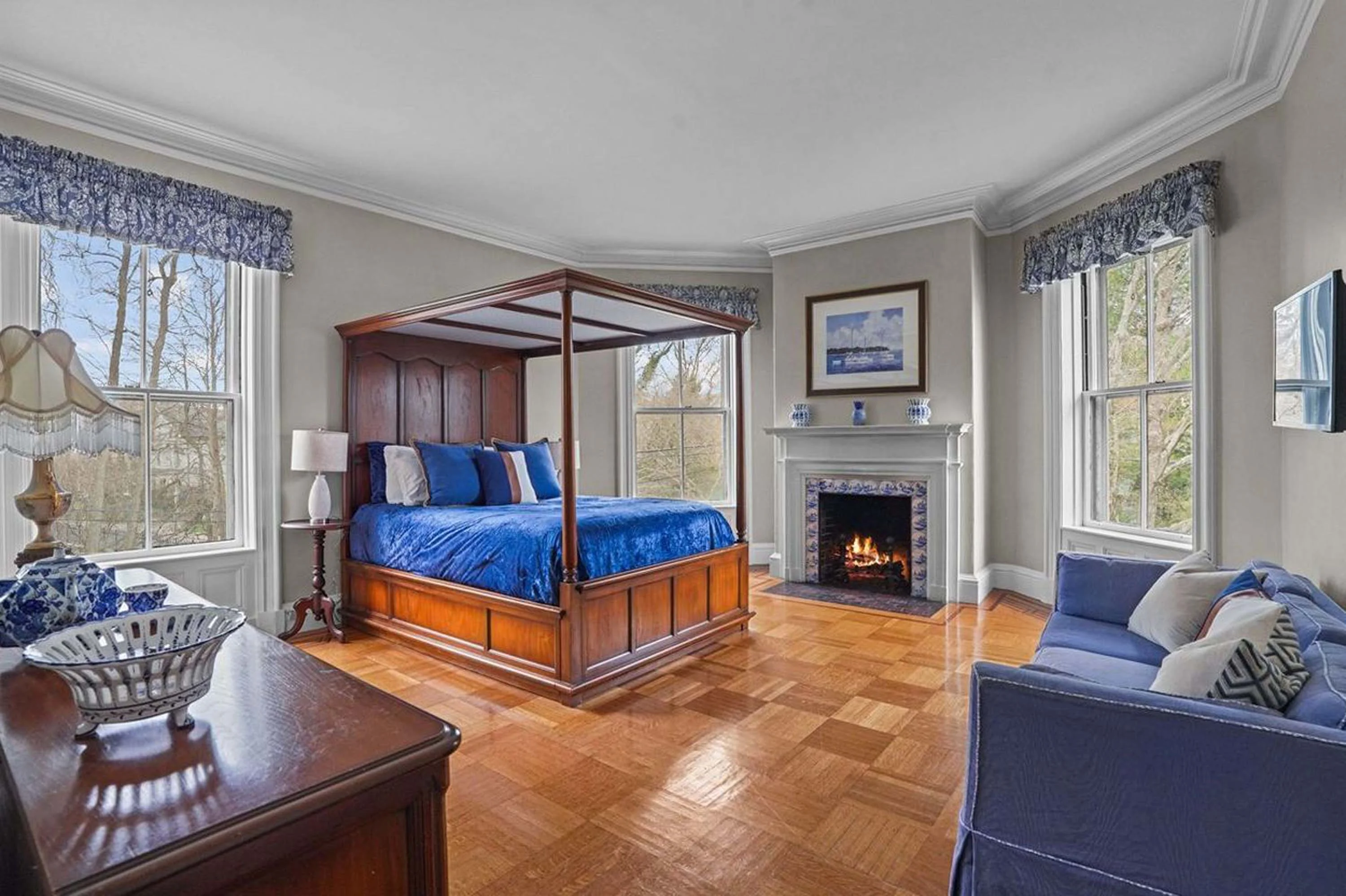 43 Old Beach Road, Newport, Rhode Island 02840 - 23_43_Old_Beach_Rd_Newport_RI_tckqxd