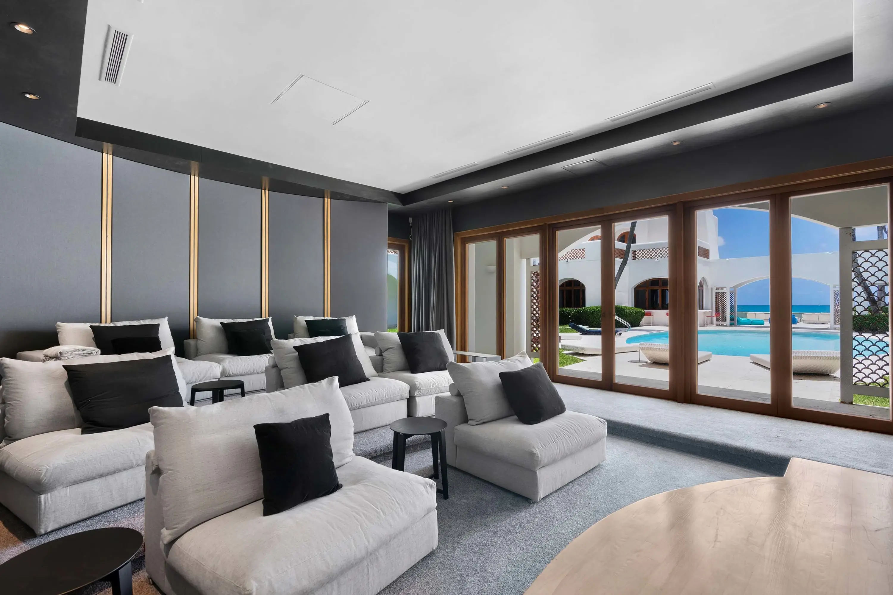 387 Ocean Boulevard, Golden Beach, Miami, Florida 33160 - 33_387_Ocean_Blvd_Golden_Beach_FL_s8acs7