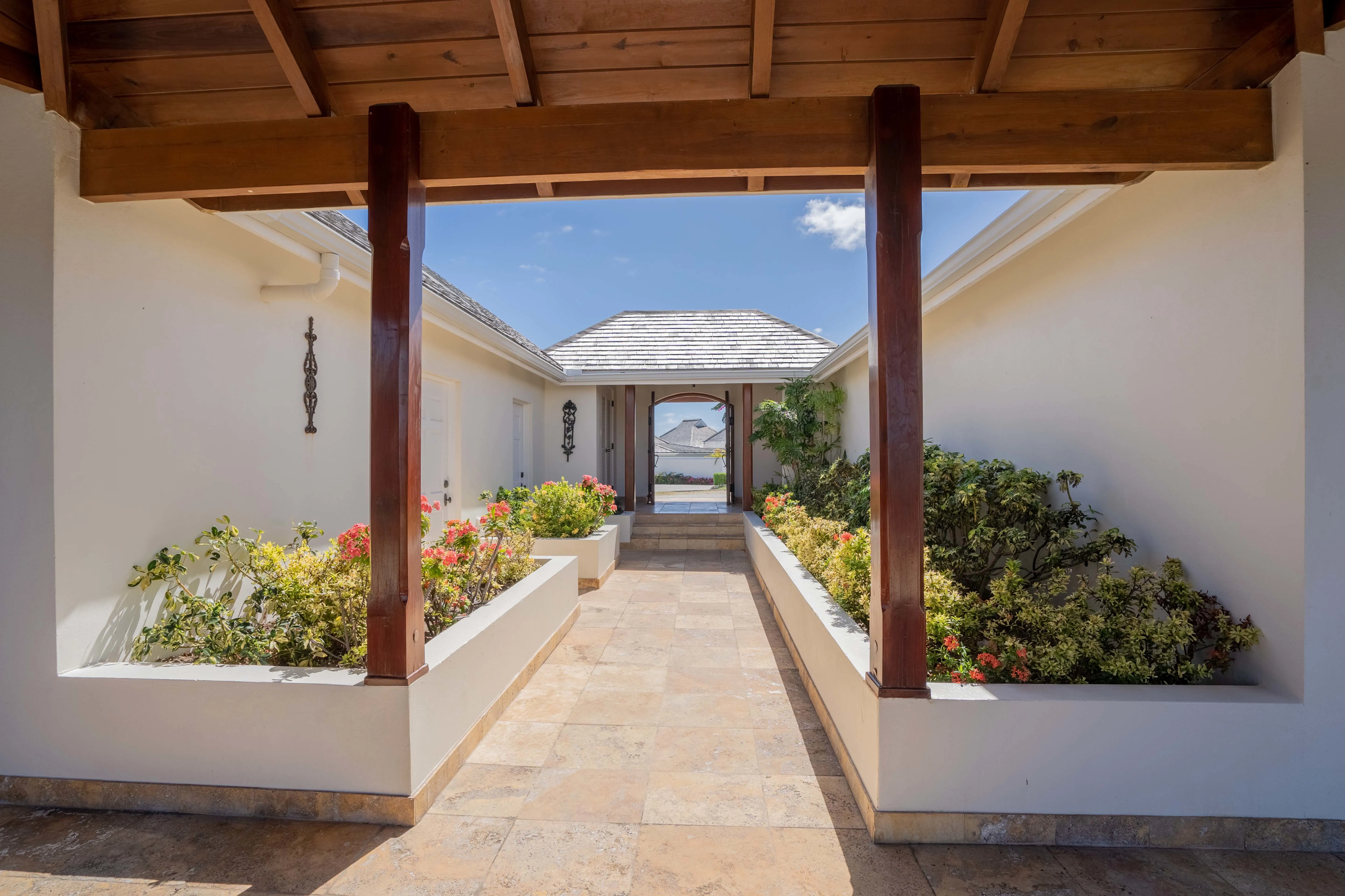 Villa Nonsuch, Nonsuch Bay, Freetown , Antigua - villa-nonsuch-nonsuch-bay-antigua08_tzelc8