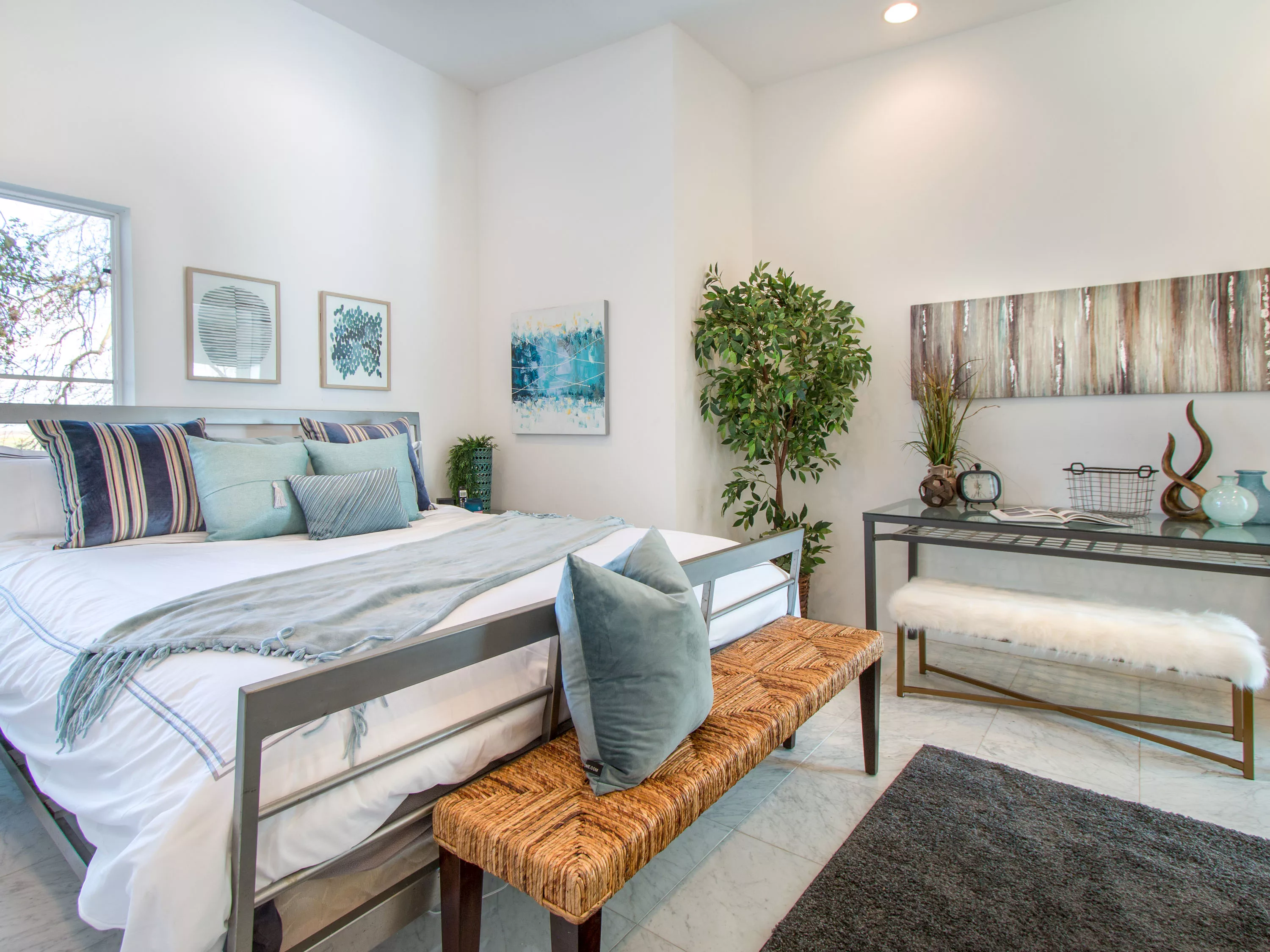 6301 Garden Highway, Sacramento, California 95837 - garden_highway_30_hrceeu