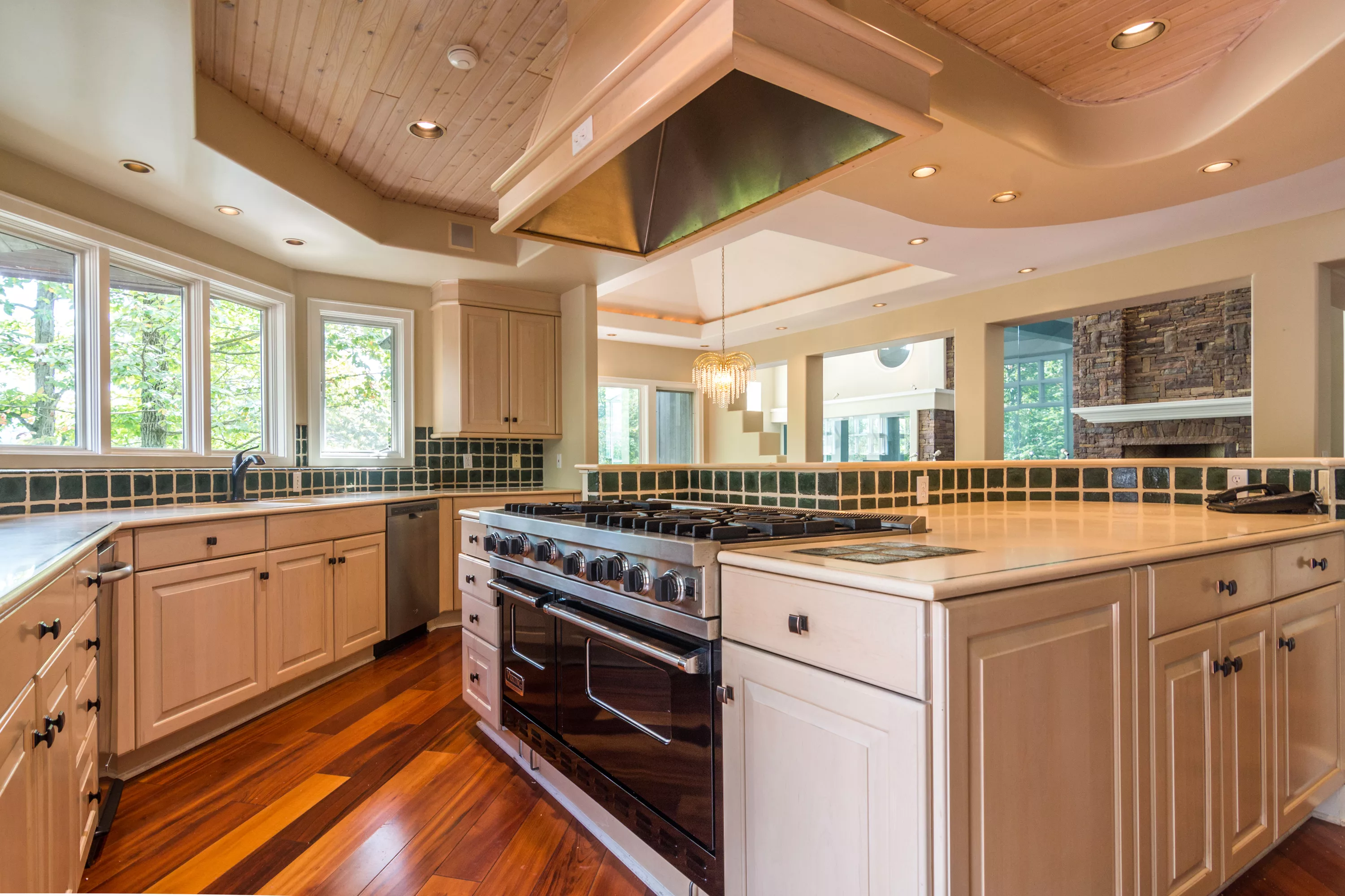 4111 Cove Point Drive, Morgantown, West Virginia 26508 - 4111-point-cove-morgantown-wv08_ps5weu