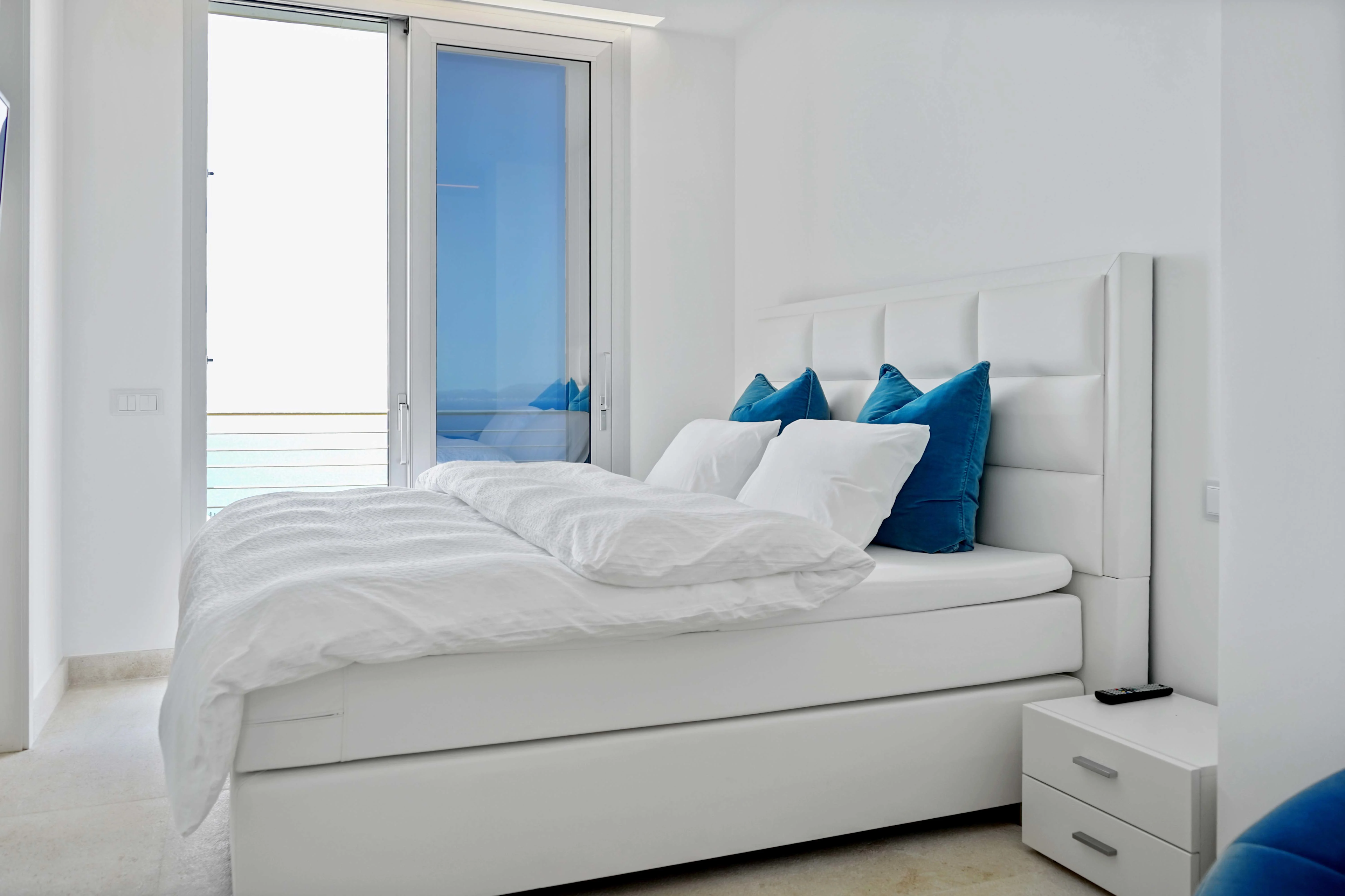 Plaça Perpinya 10, Sa Torre, Mallorca, Illes Balears 07609, Spain - villa-sunset-mallorca-spain-18_gcxh9h