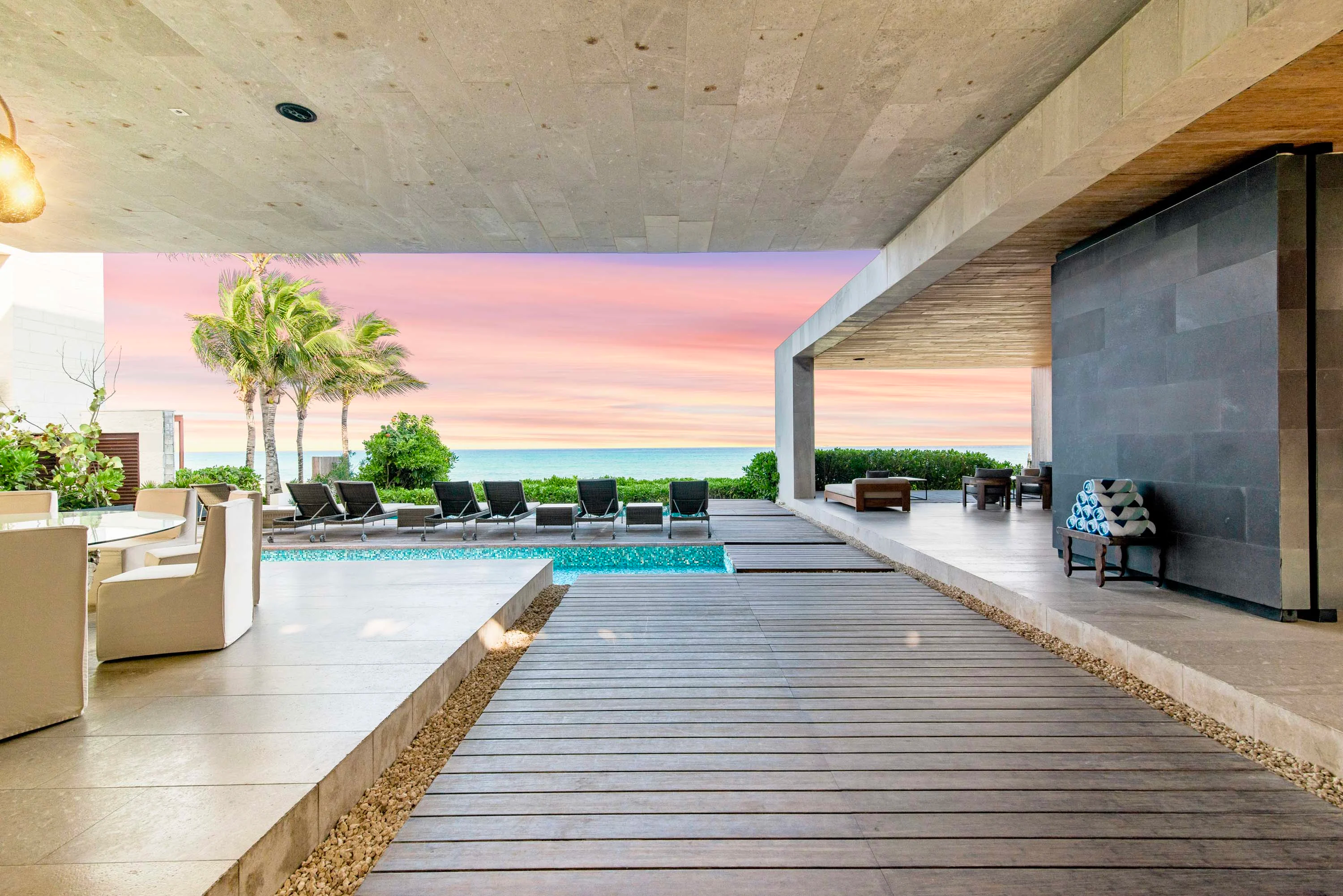 Villa Kin Ich, Playa Del Carmen, Quintana Roo , Mexico - 2.5_-_Sunset_highRes_0001_vpjeyg