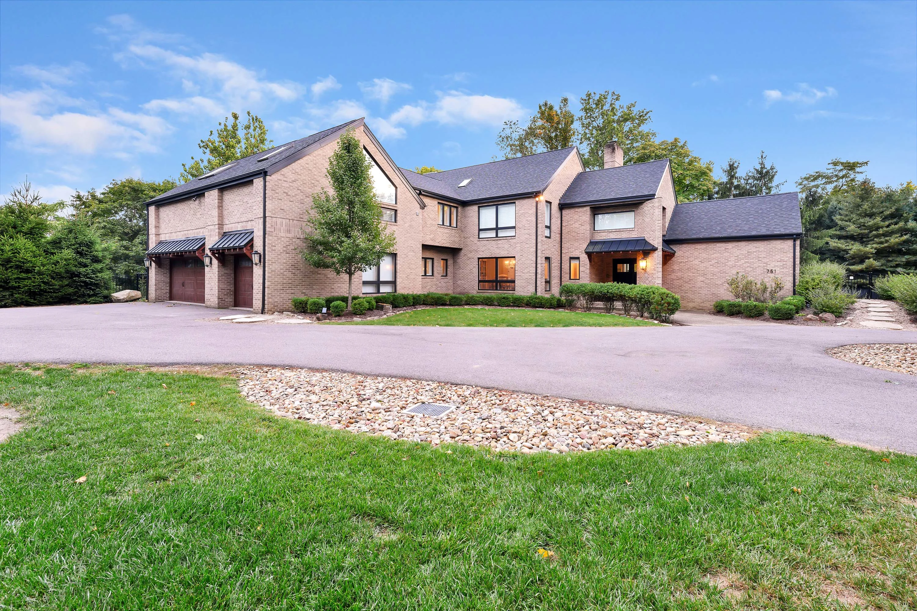 751 Chestnut Road, Near Pittsburgh, Pennsylvania 15143 - 751-chestnut-road-sewickley-pennsylvania68_syi2aj