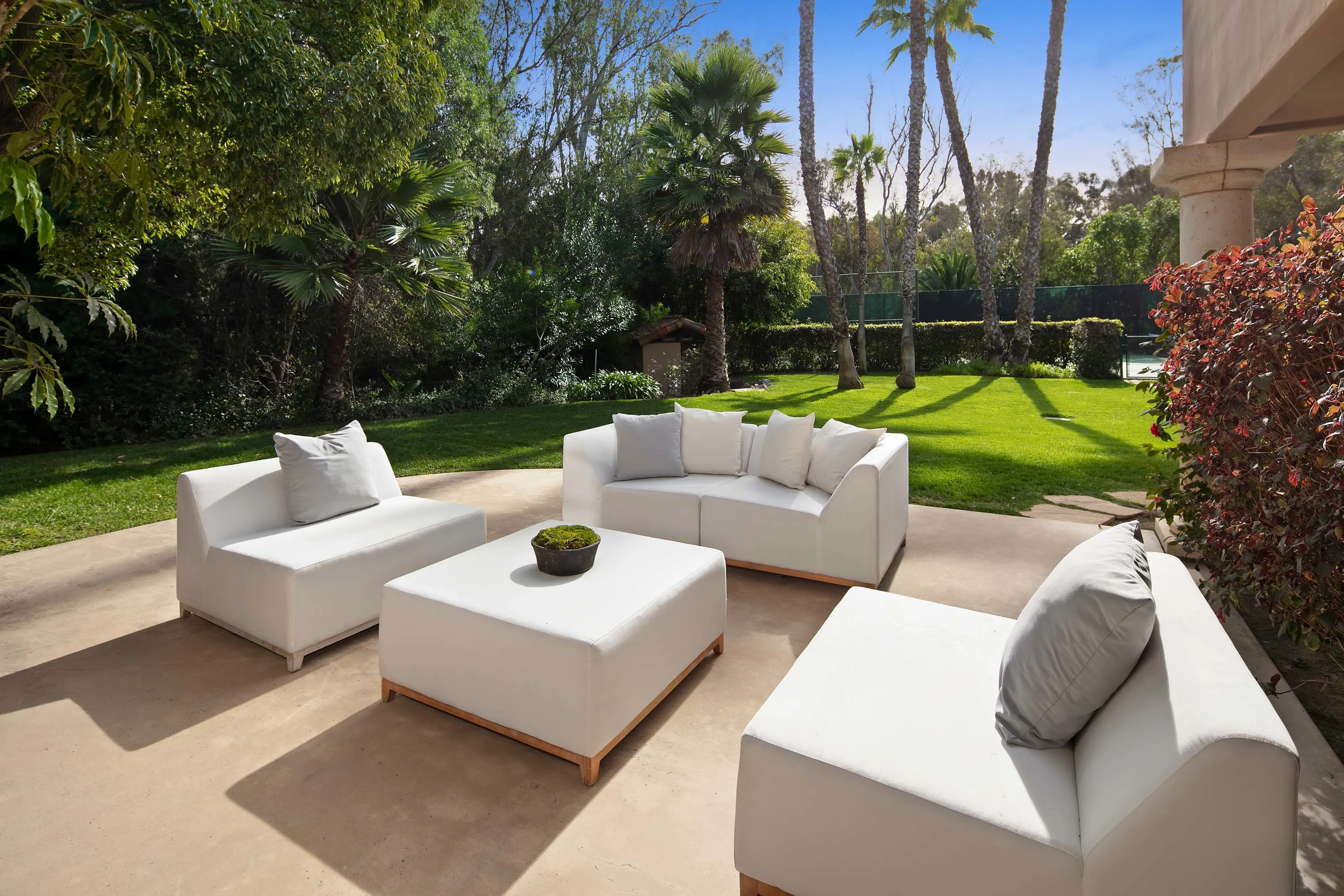 16135 Via del Alba, Rancho Santa Fe, California 92067 - via_del_alba_35_j6a4yq