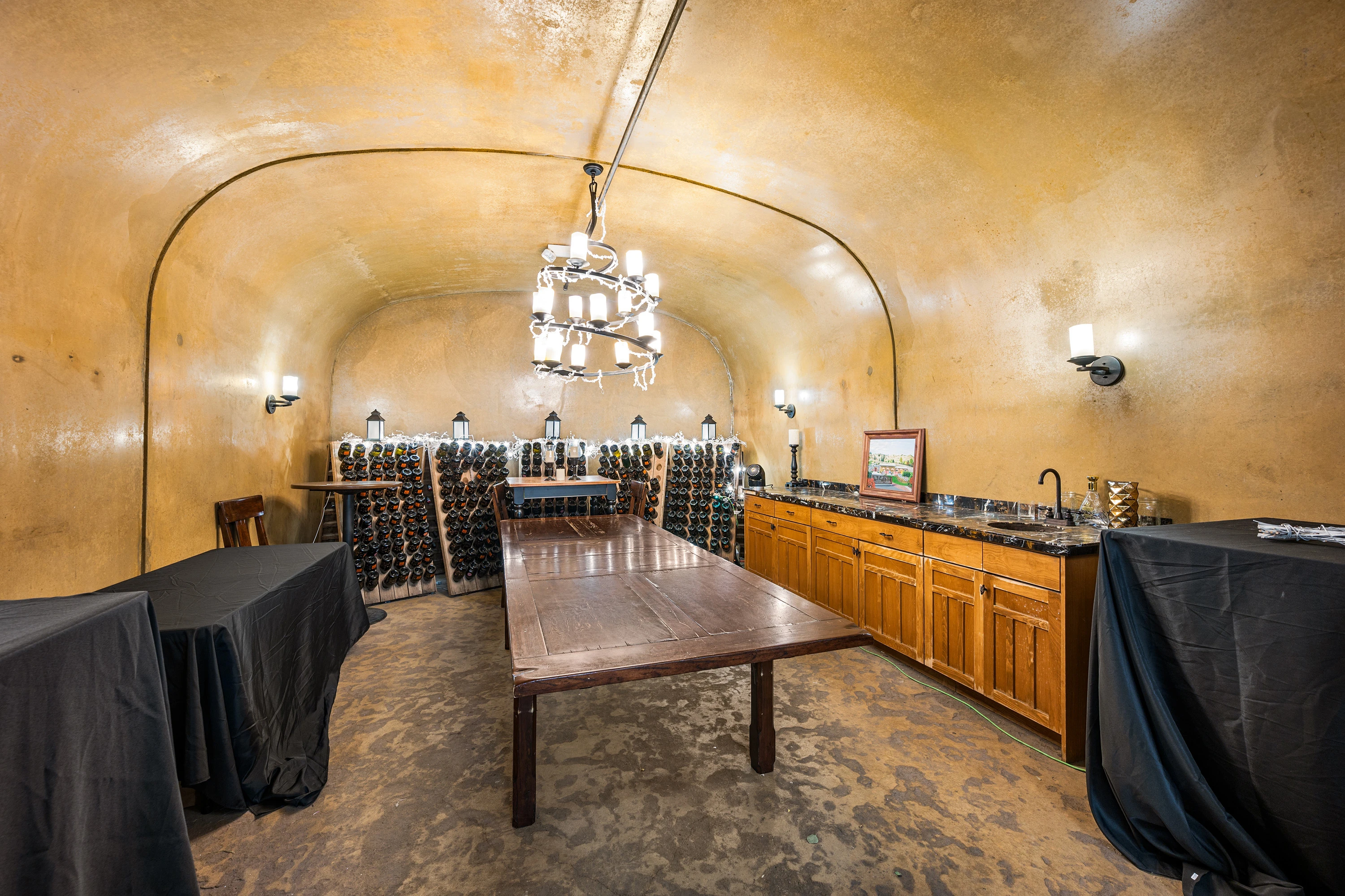 Lake Chelan Winery Empire 48