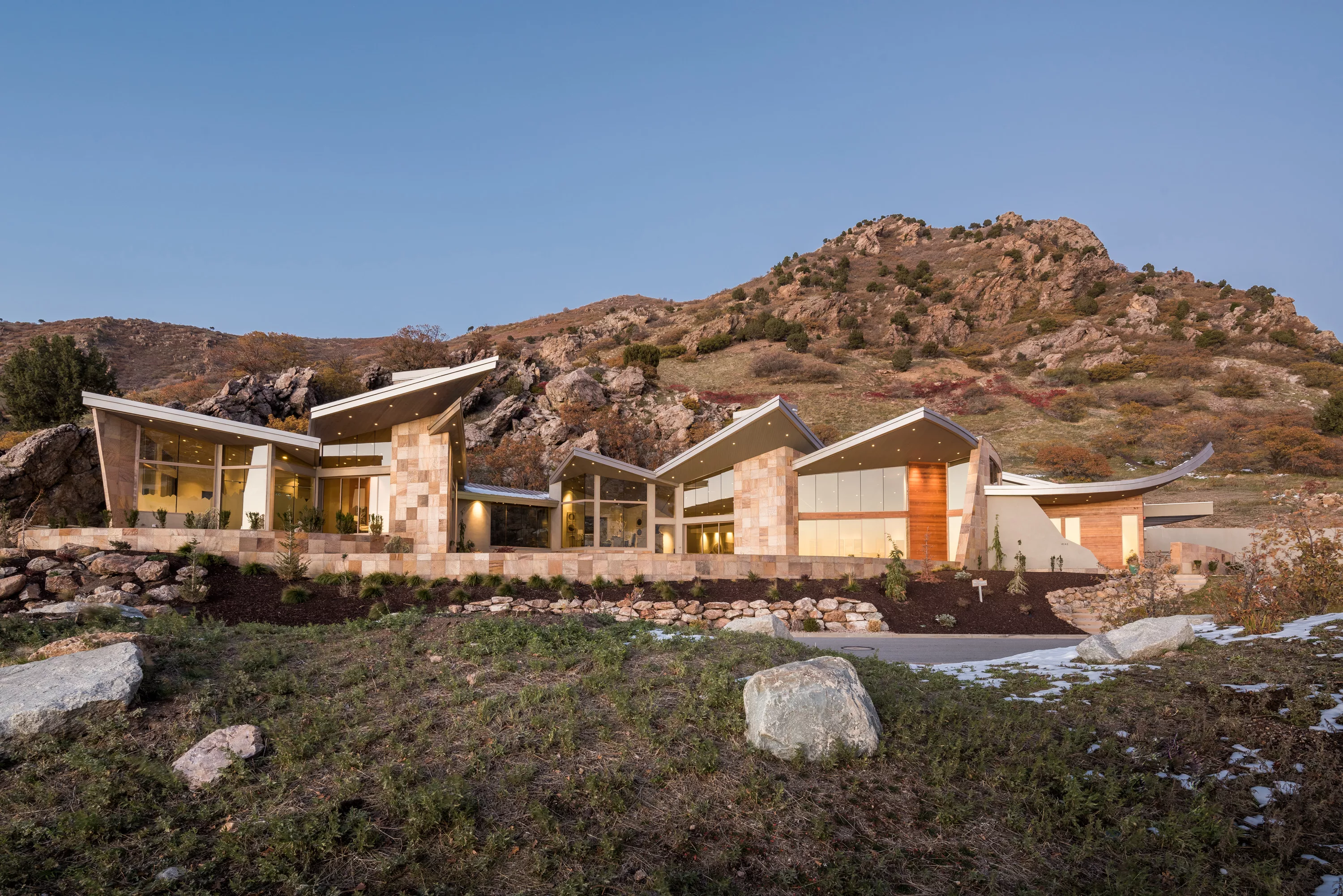 4141 Canyon Estate Drive, Salt Lake City, Utah 84121 - the-big-cottonwood-estate-salt-lake-city-ut-luxury-real-estate-10_i5vmvy
