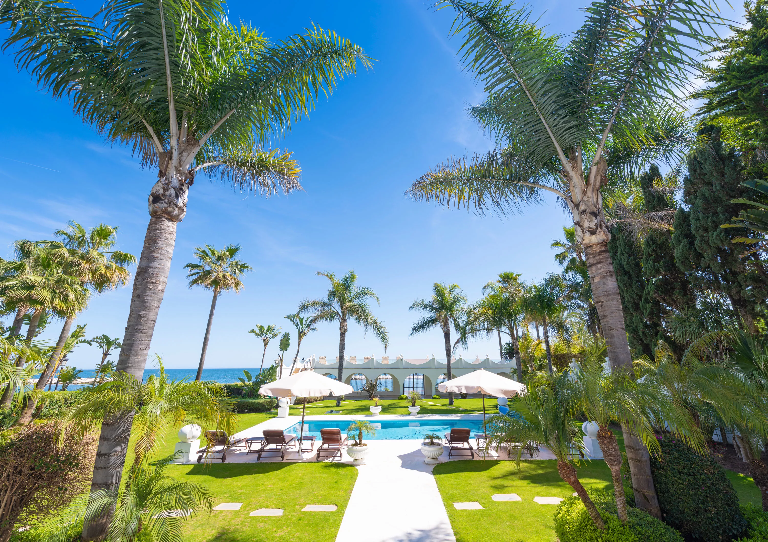 Arrabal el Rodeo 7, Marbella, Malaga 29660, Spain - el_martinete_marbella_spain_44_qcs7yw