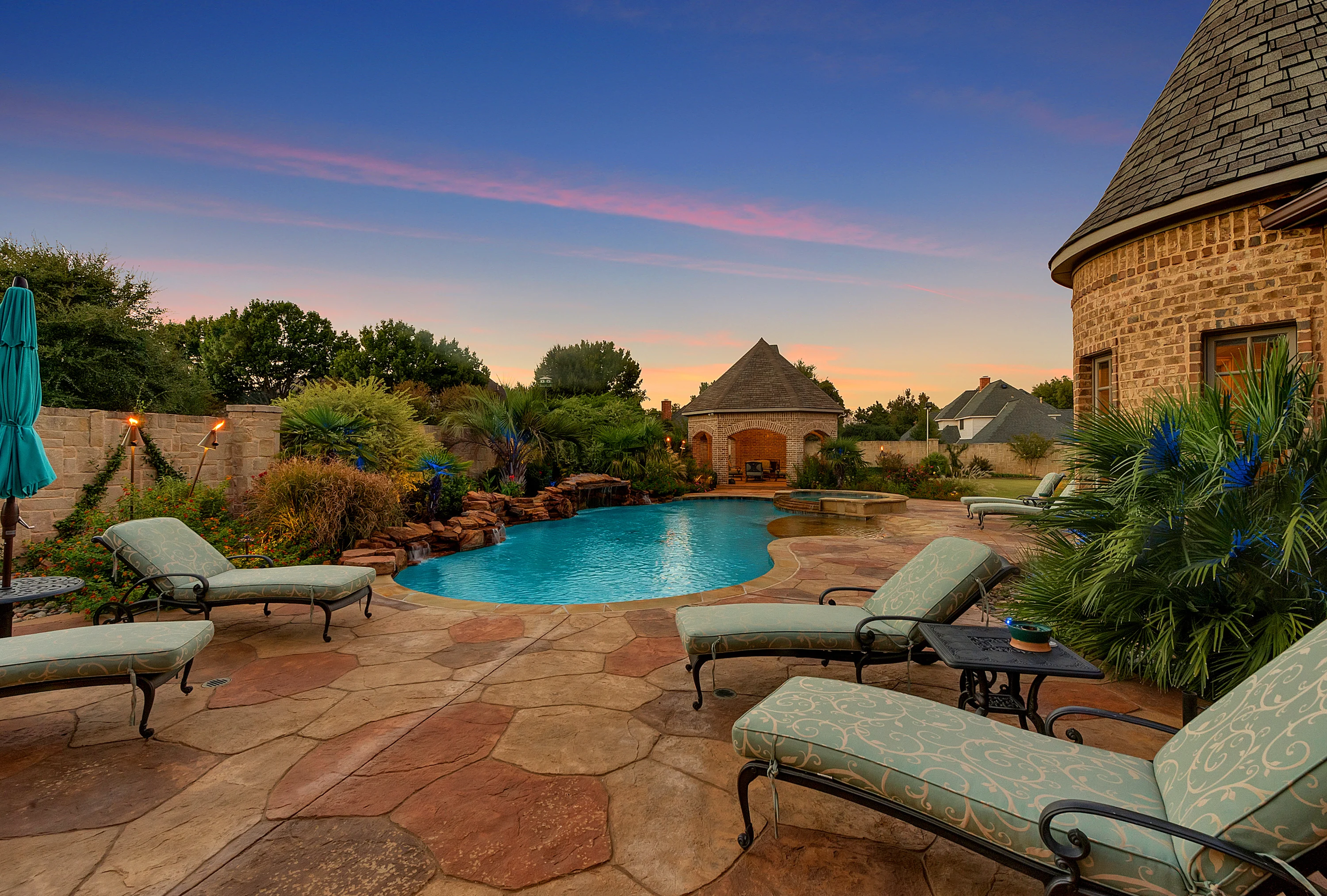 2404 Glade Road, Colleyville, Texas  - 2404-glad-road-colleyville-texas30_oojmtr