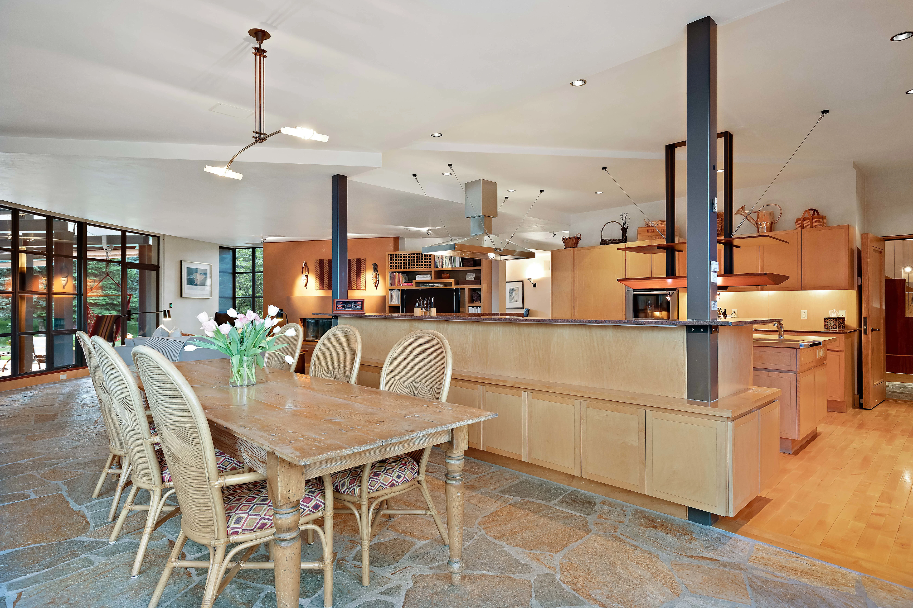 5300 North Prince Place, Jackson Hole, Wyoming 83001 - 5300-prince-place-jackson-hole-wyoming06_g7enqs