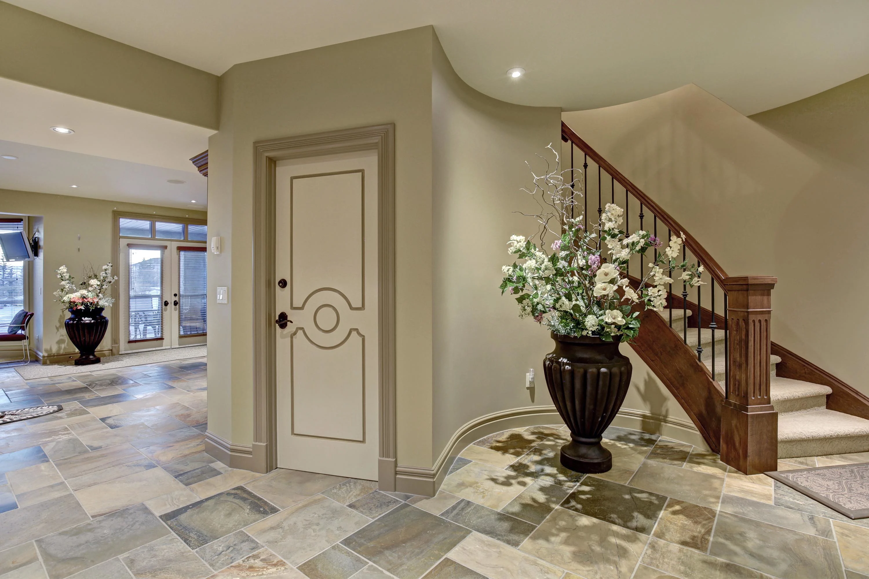 82031 202 Avenue West, Calgary, Alberta T1S 2X2, Canada - 82031-202-avenue-w-foothills-alberta-canada34_haj4sm