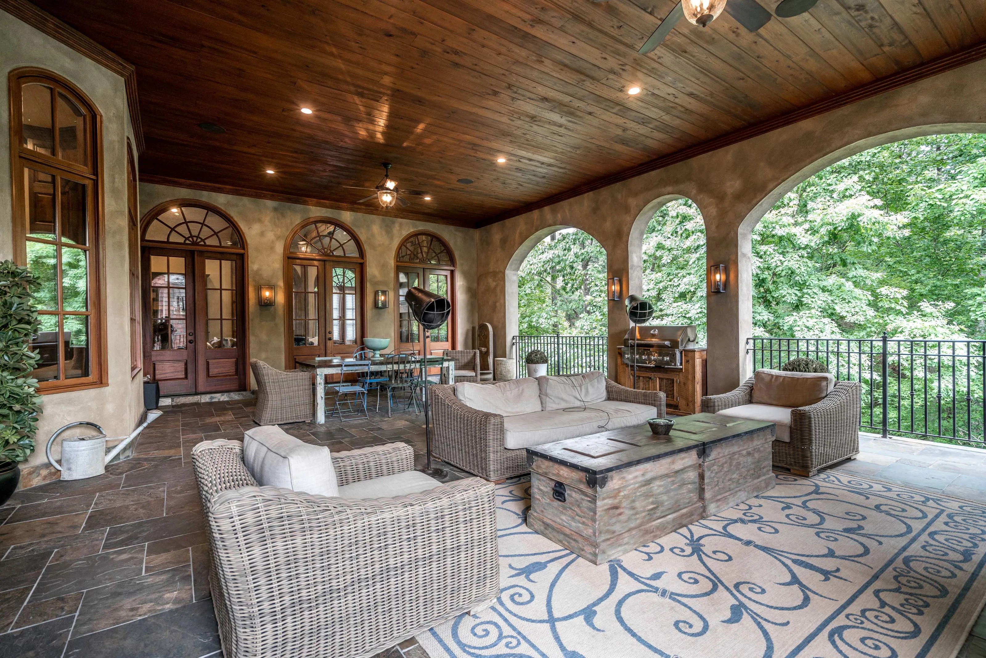 5635 Claire Rose Lane, Atlanta, Georgia 30327 - 5635-claire-rose-lane-atlanta-georgia56_rkk6kv