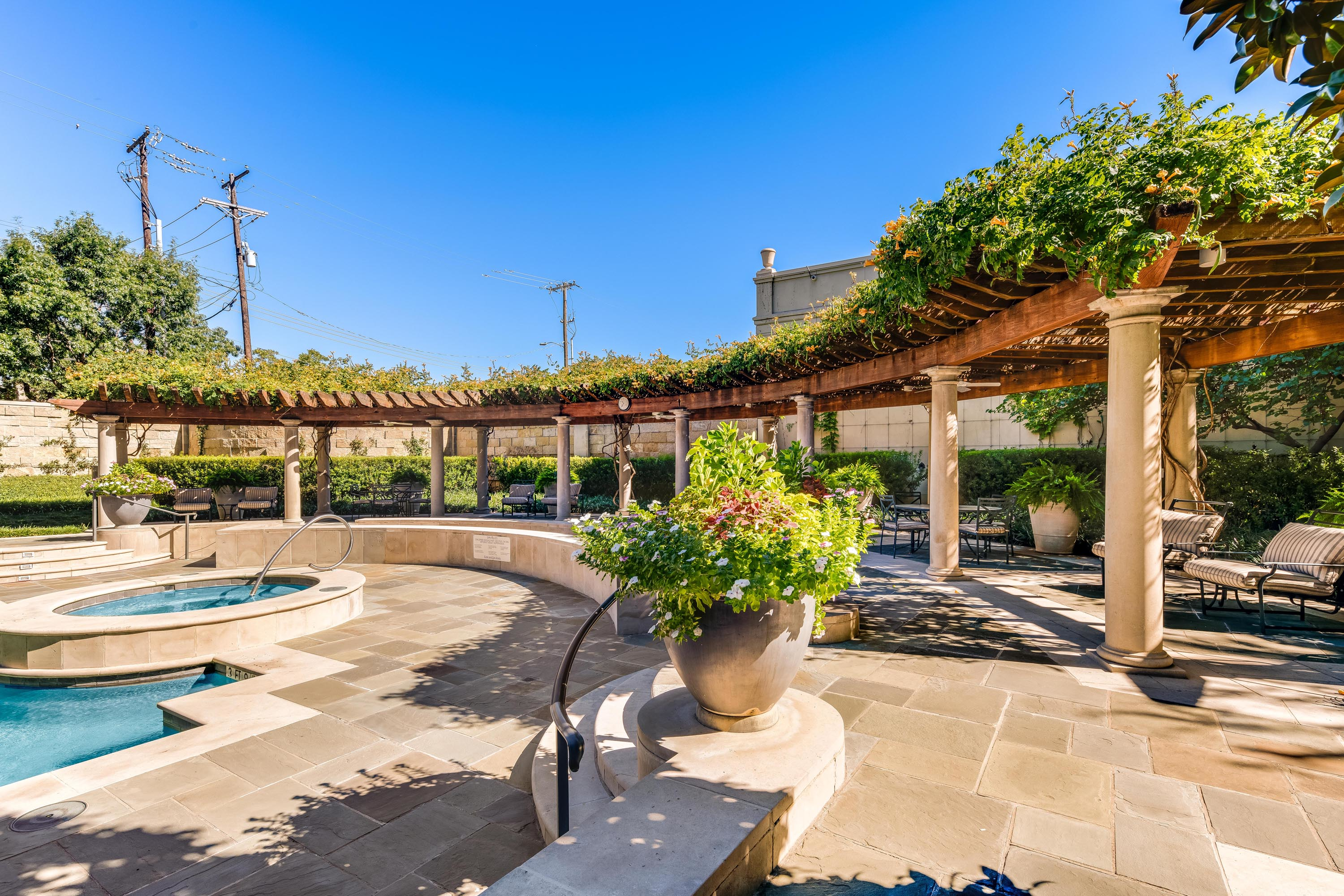 32 3505 Turtle Creek Blvd PH18C - Luxury Real Estate - Concierge Auctions