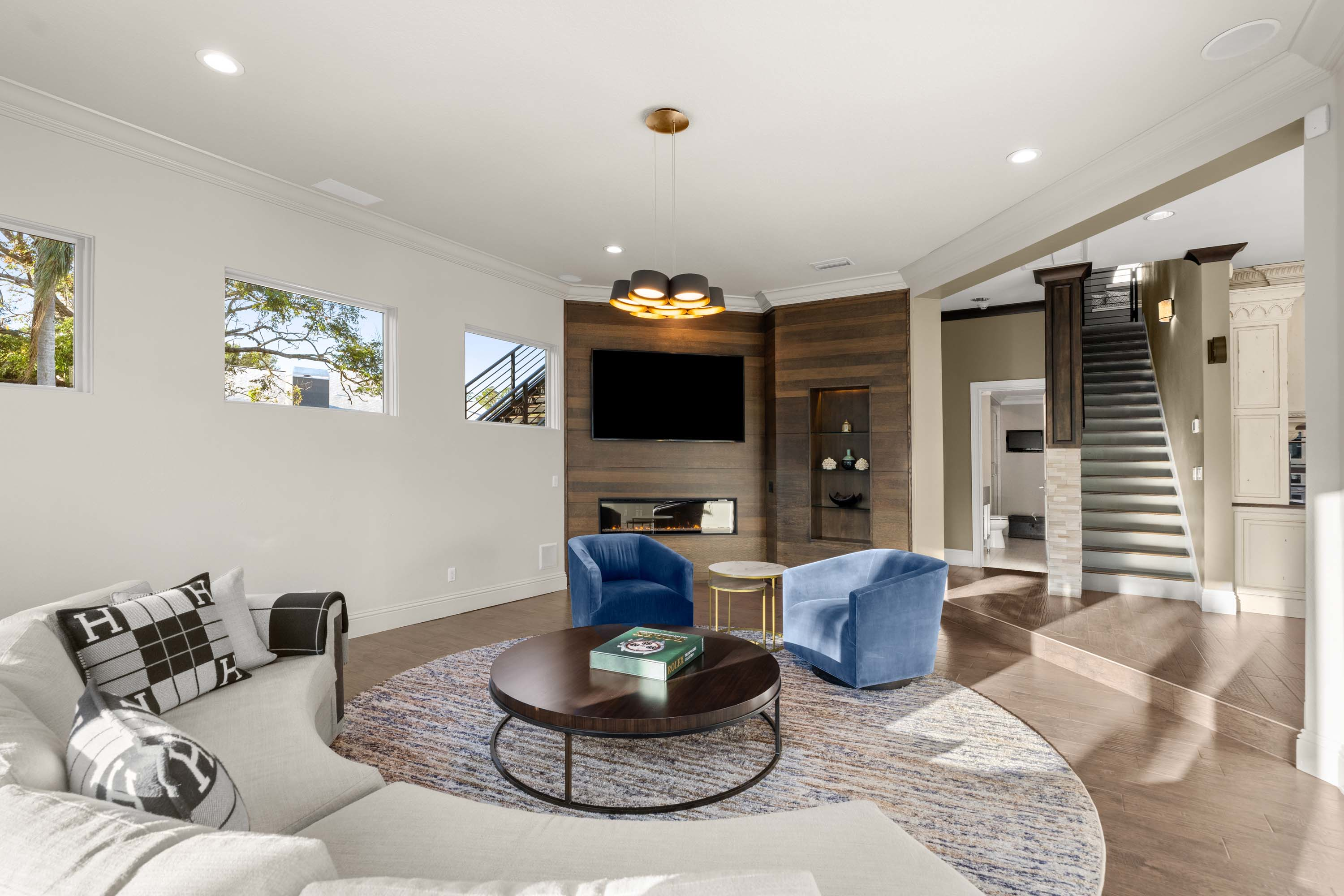 14 4 Broadcreek Circle - Luxury Real Estate - Concierge Auctions