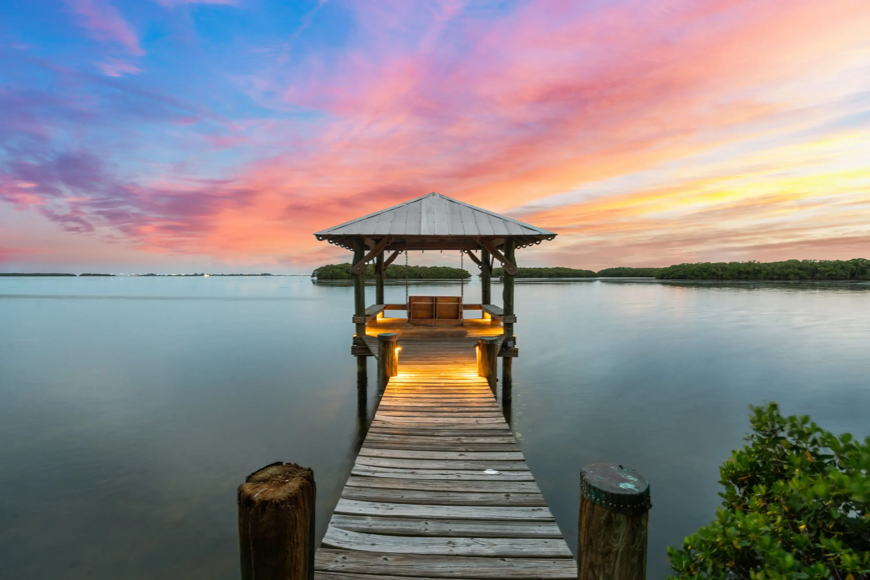 2007 Bayview Drive, Tierra Verde, FL 33715