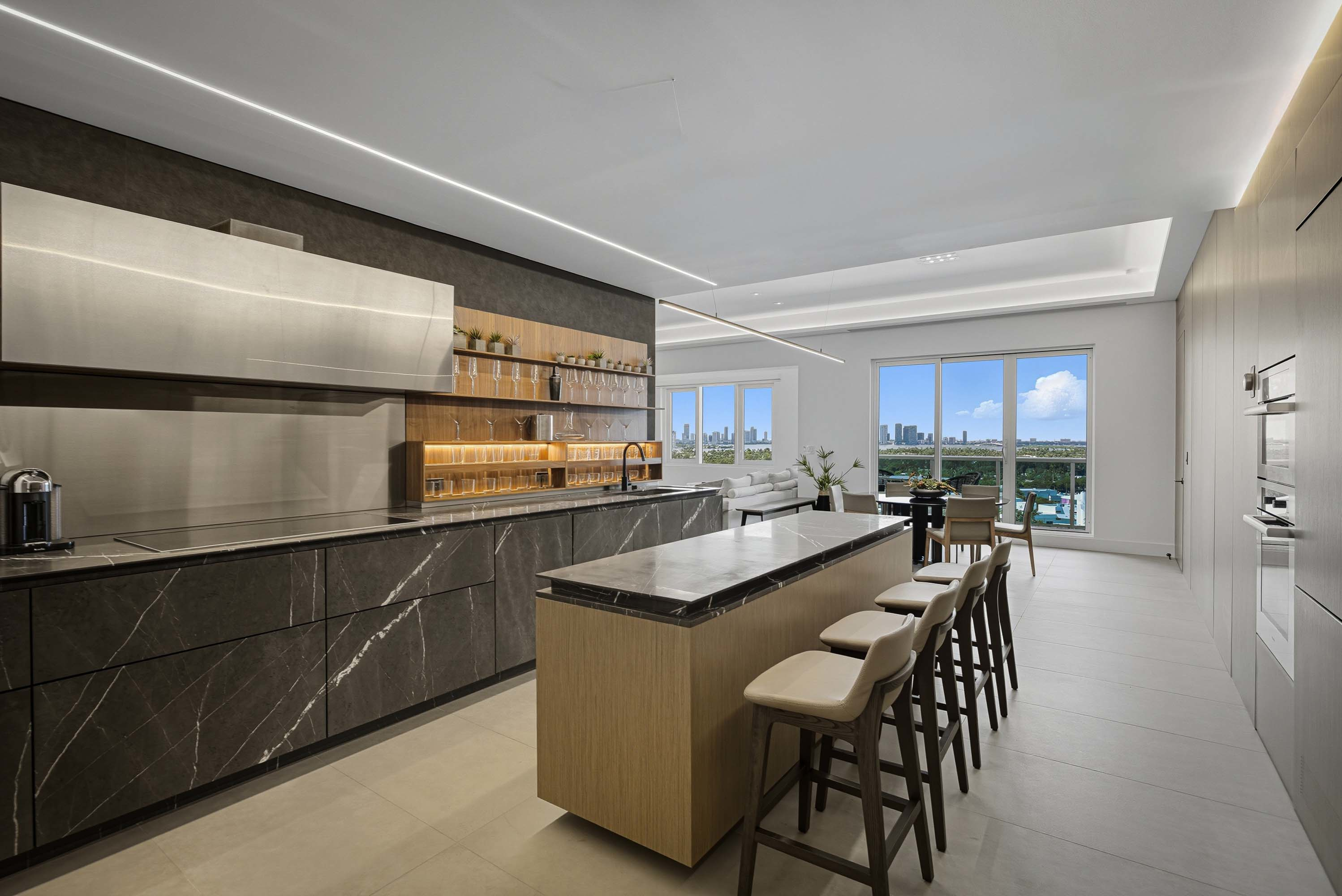 09 2301 Collins Ave Apt 1634 - Luxury Real Estate - Concierge Auctions